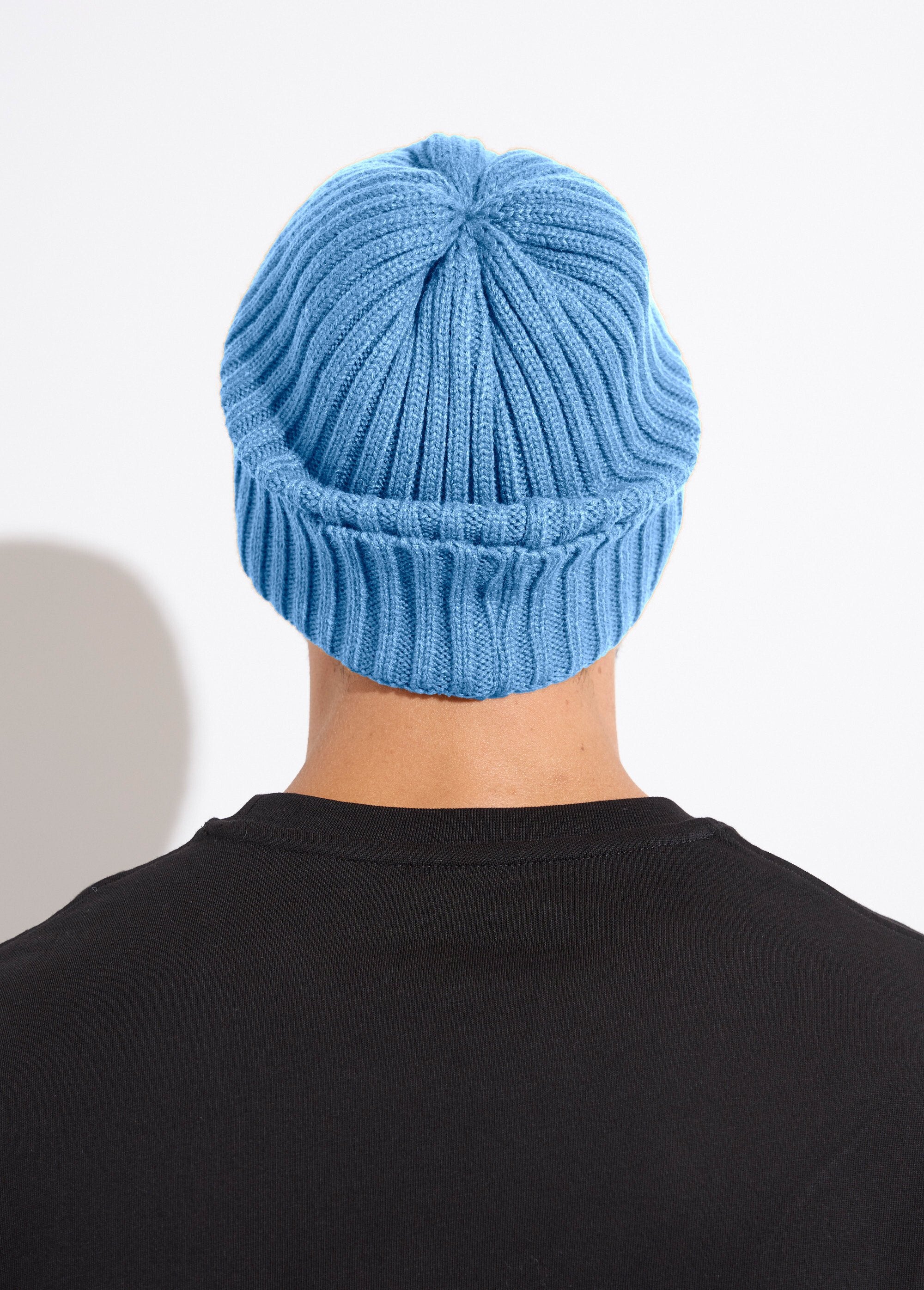 Ribbed_knit_hat_with_cuffs_Light_blue_DO1_slim