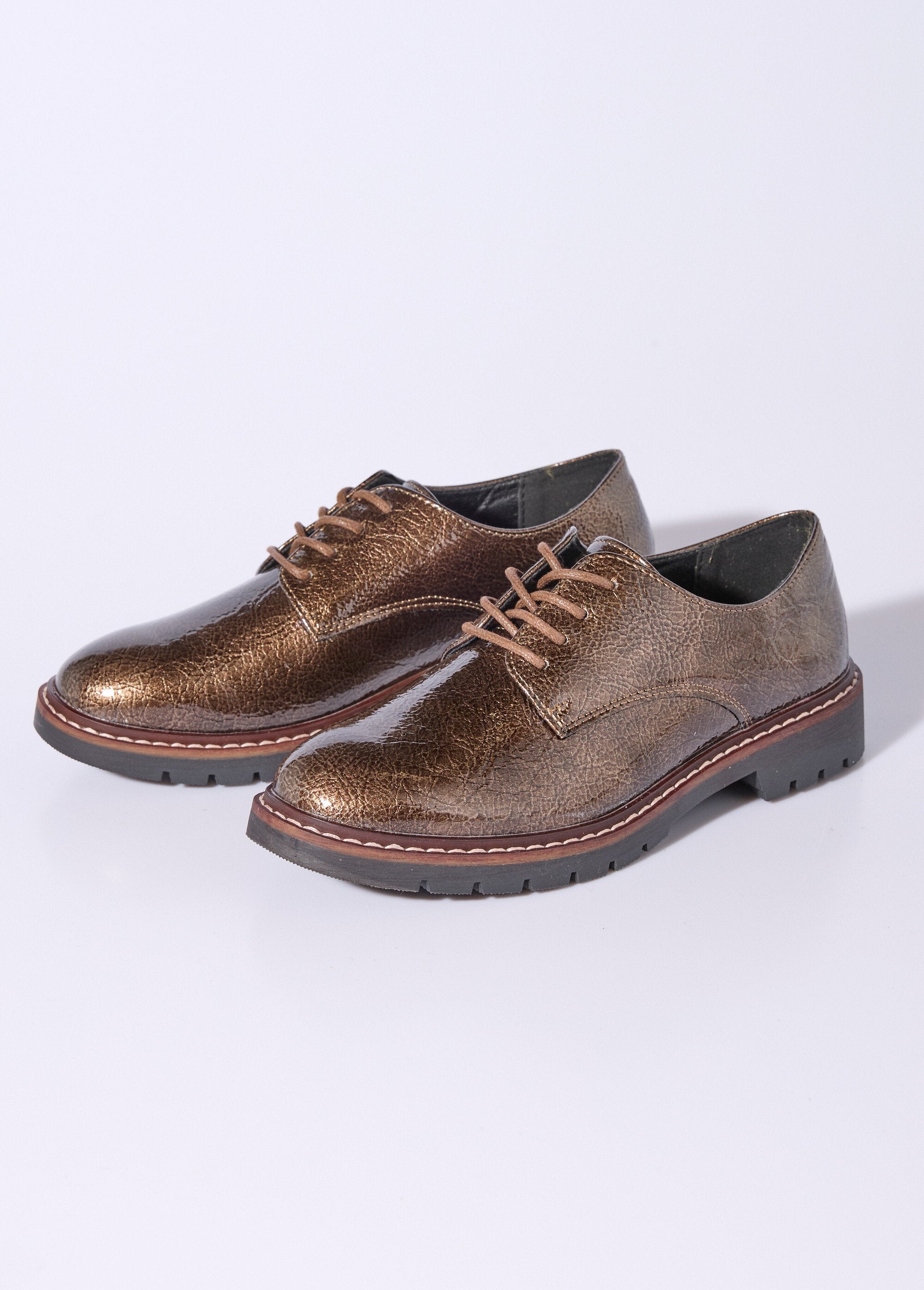 Trendy_patent_leather_lace-up_derbies_Bronze_DE1_slim