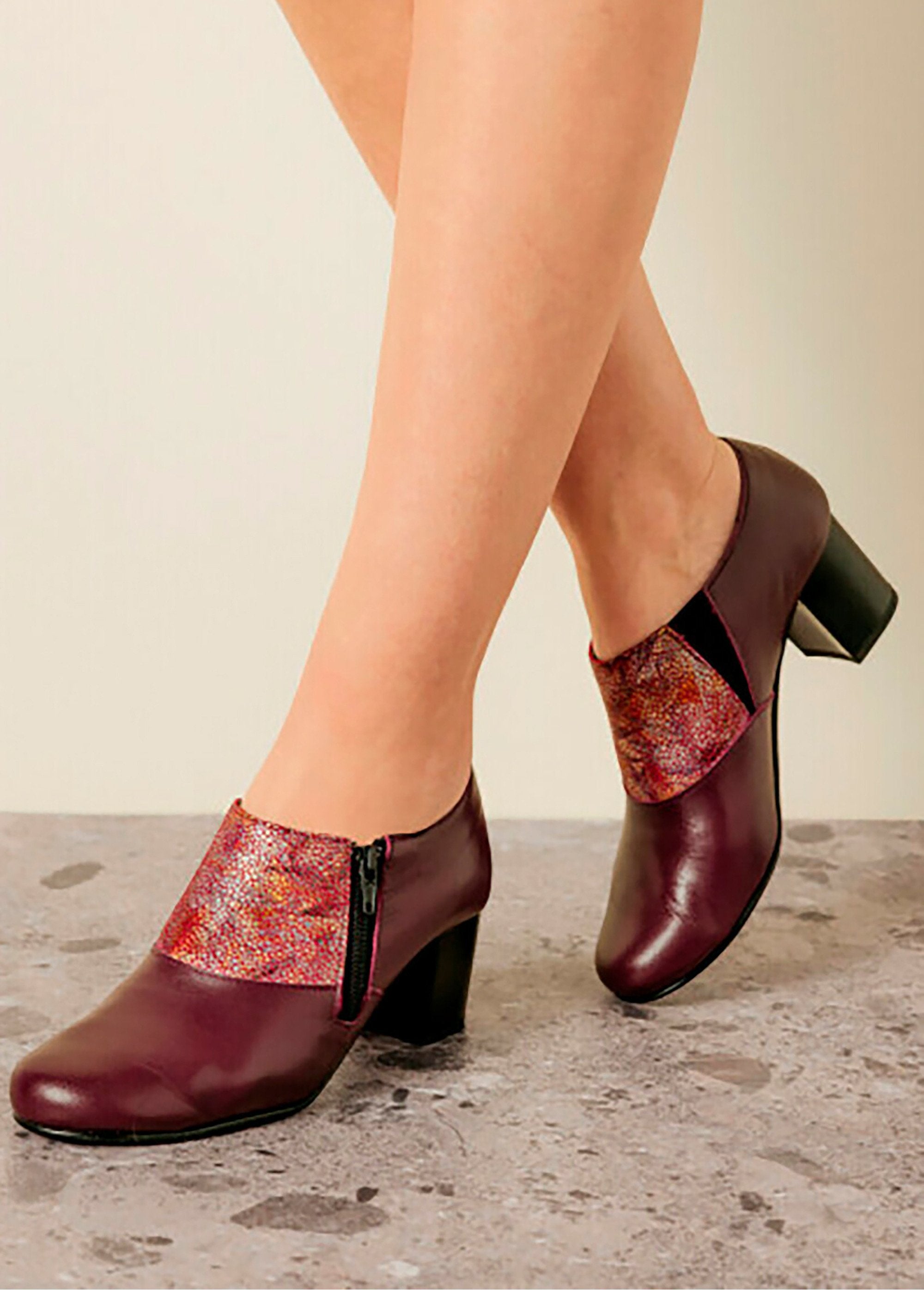 Comfort_width_zipped_trotter_derbies_Bordeaux_SF1_slim