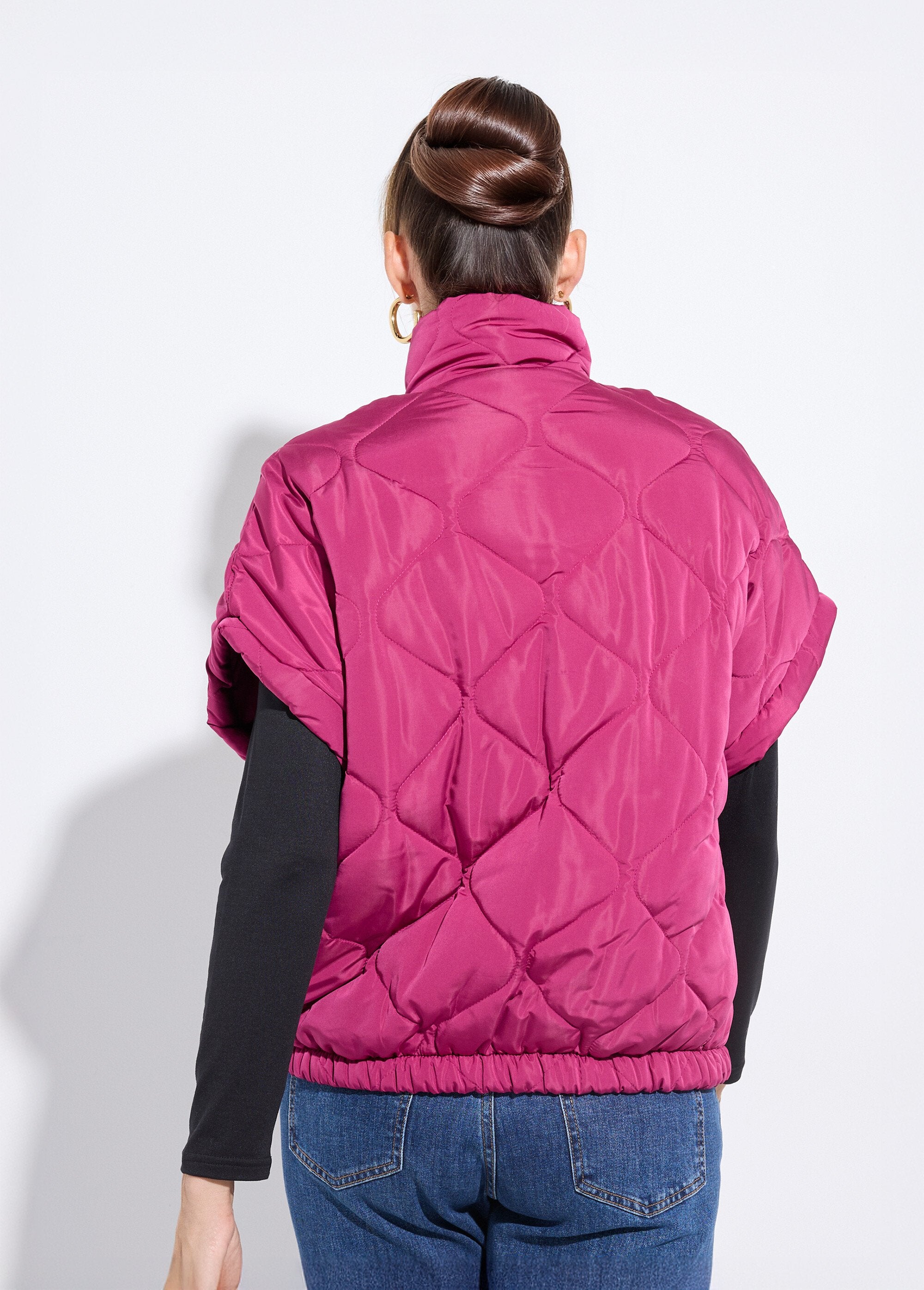 Matte_sleeveless_down_jacket_with_fluorescent_zip_Plum_DO1_slim