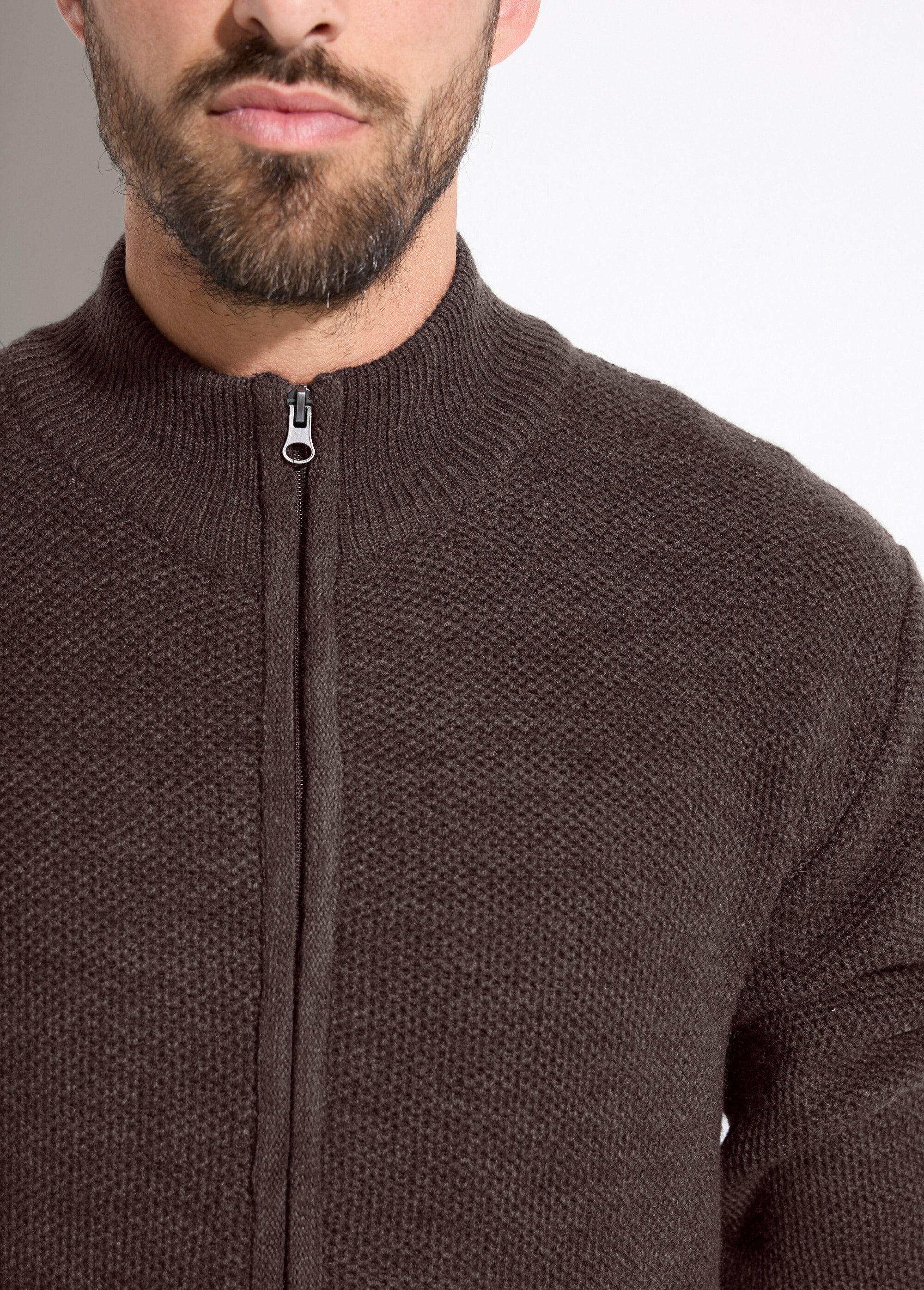 High-neck_zip-up_cardigan,_knit_with_wool_Brown_DE1_slim
