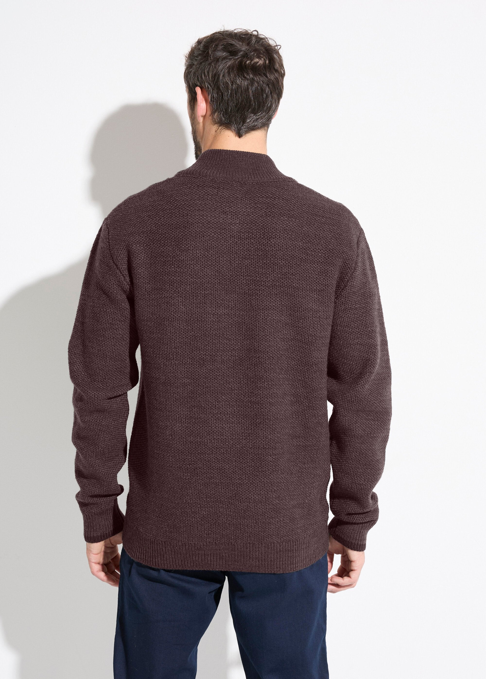 High-neck_zip-up_cardigan,_knit_with_wool_Brown_DO1_slim