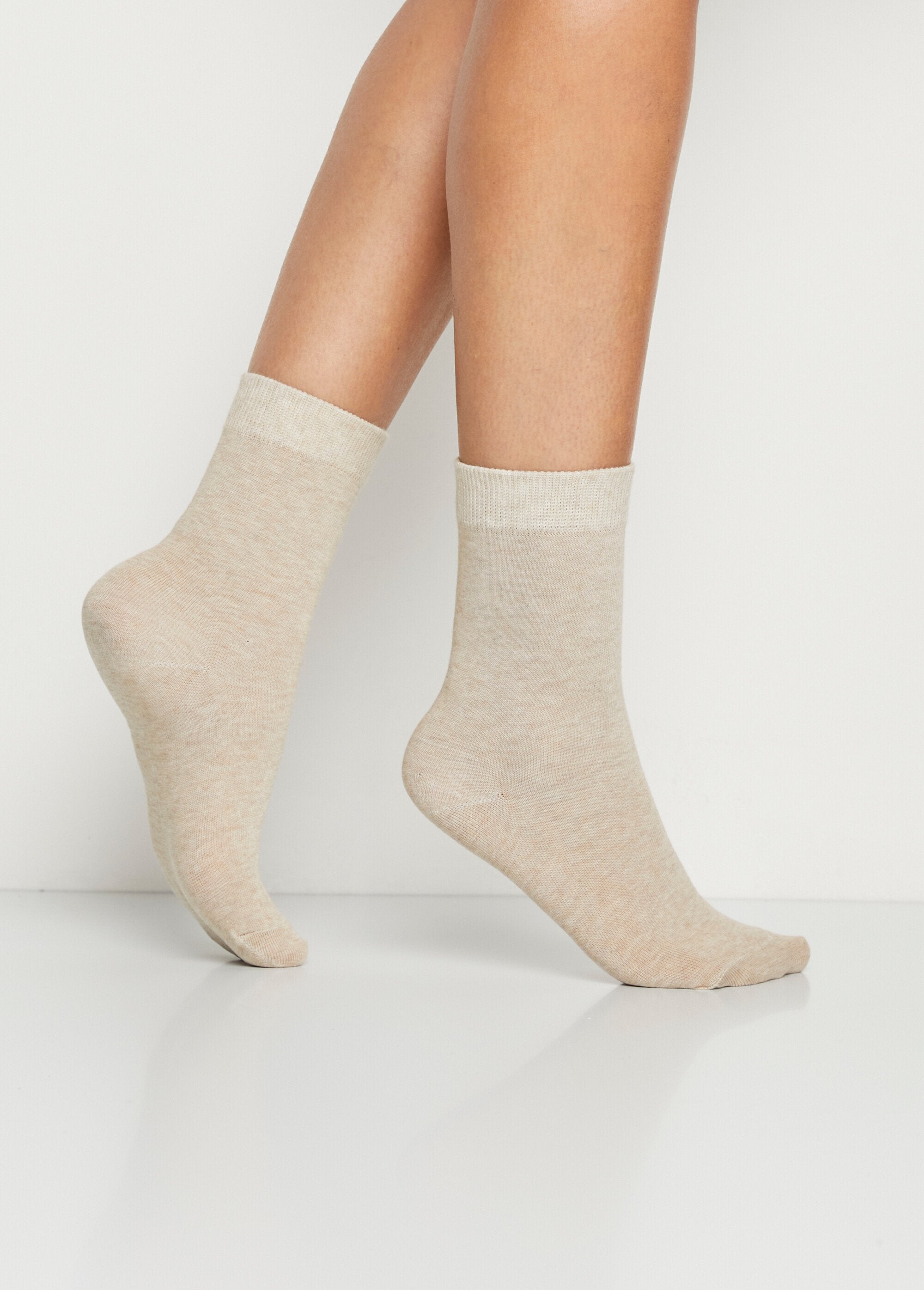 Assorted_socks,_pack_of_7_pairs_Assorted_beige_lot_7_DR1_slim