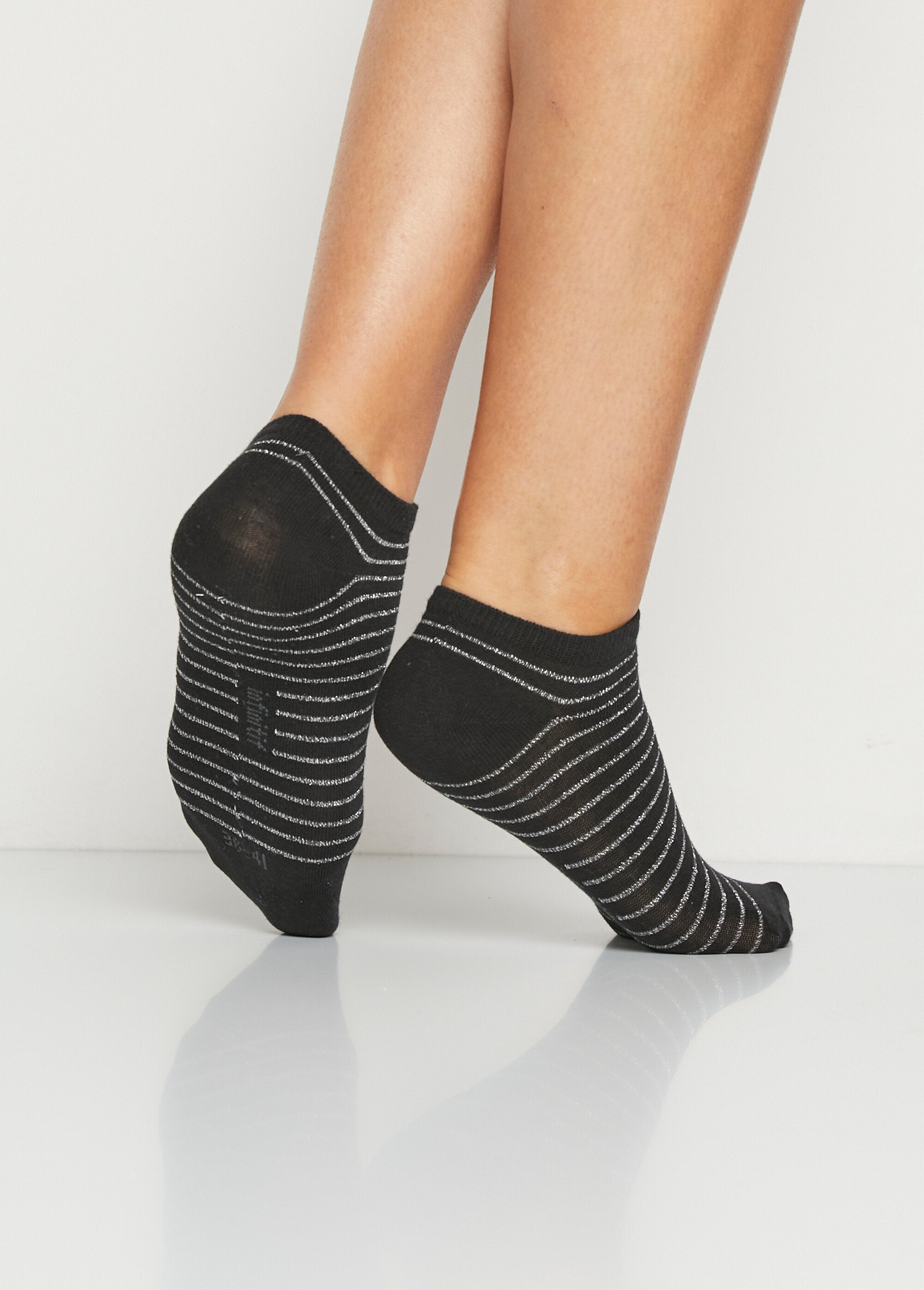 Discreet_socks_with_lurex_Assorted_black_lot_3_DO1_slim