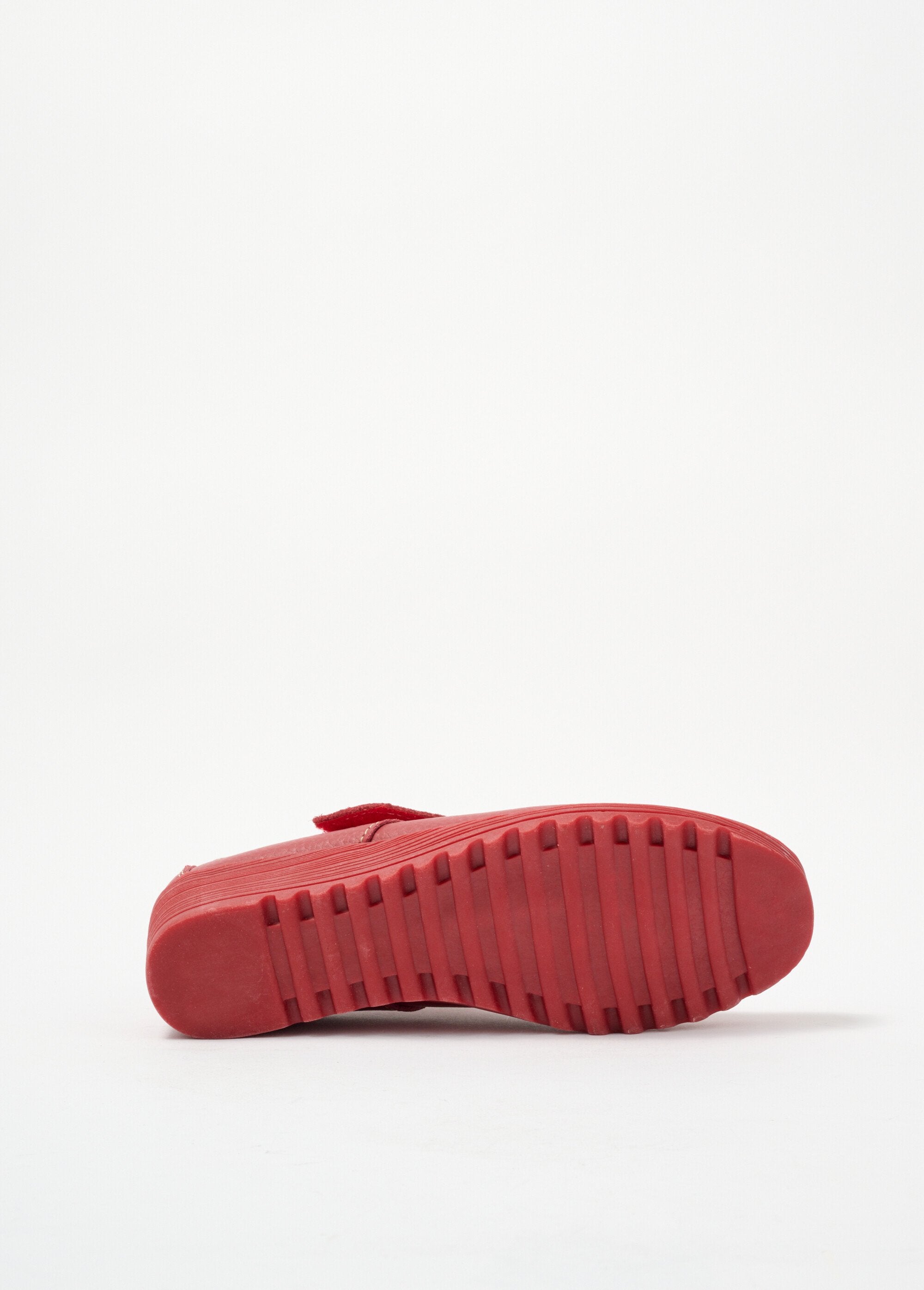 Perforated_leather_sandals_with_Velcro_closure_Red_UN1_slim