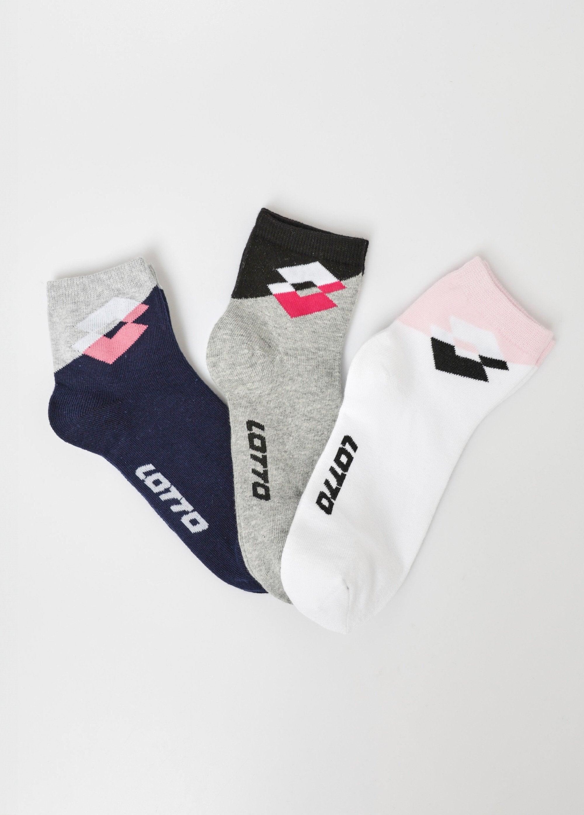 Pack_of_3_assorted_colorful_logo_socks_Assorted_blue_FA1_slim