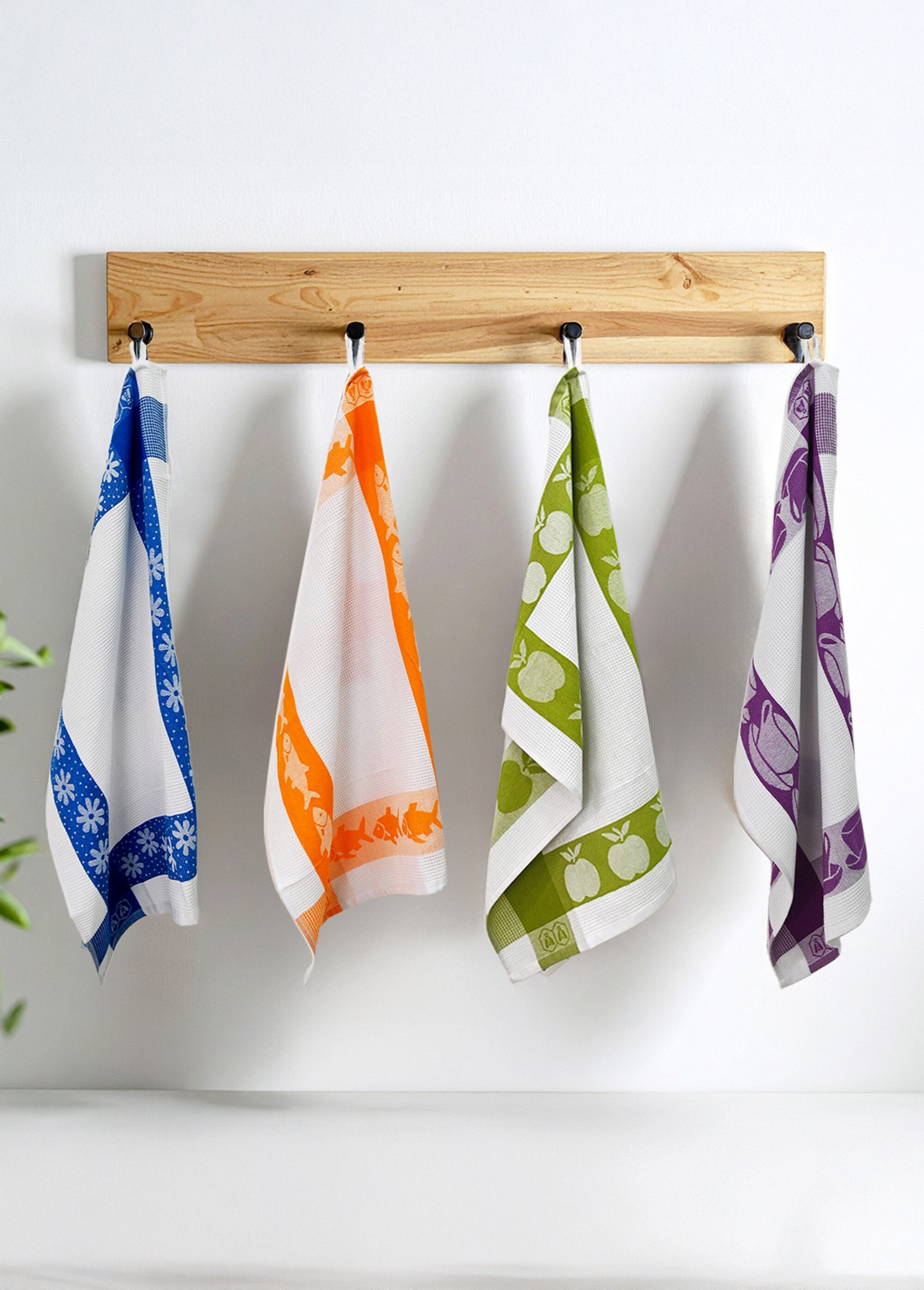 Set_of_3_assorted_jacquard_tea_towels,_Square_10_Orange__SF1_slim