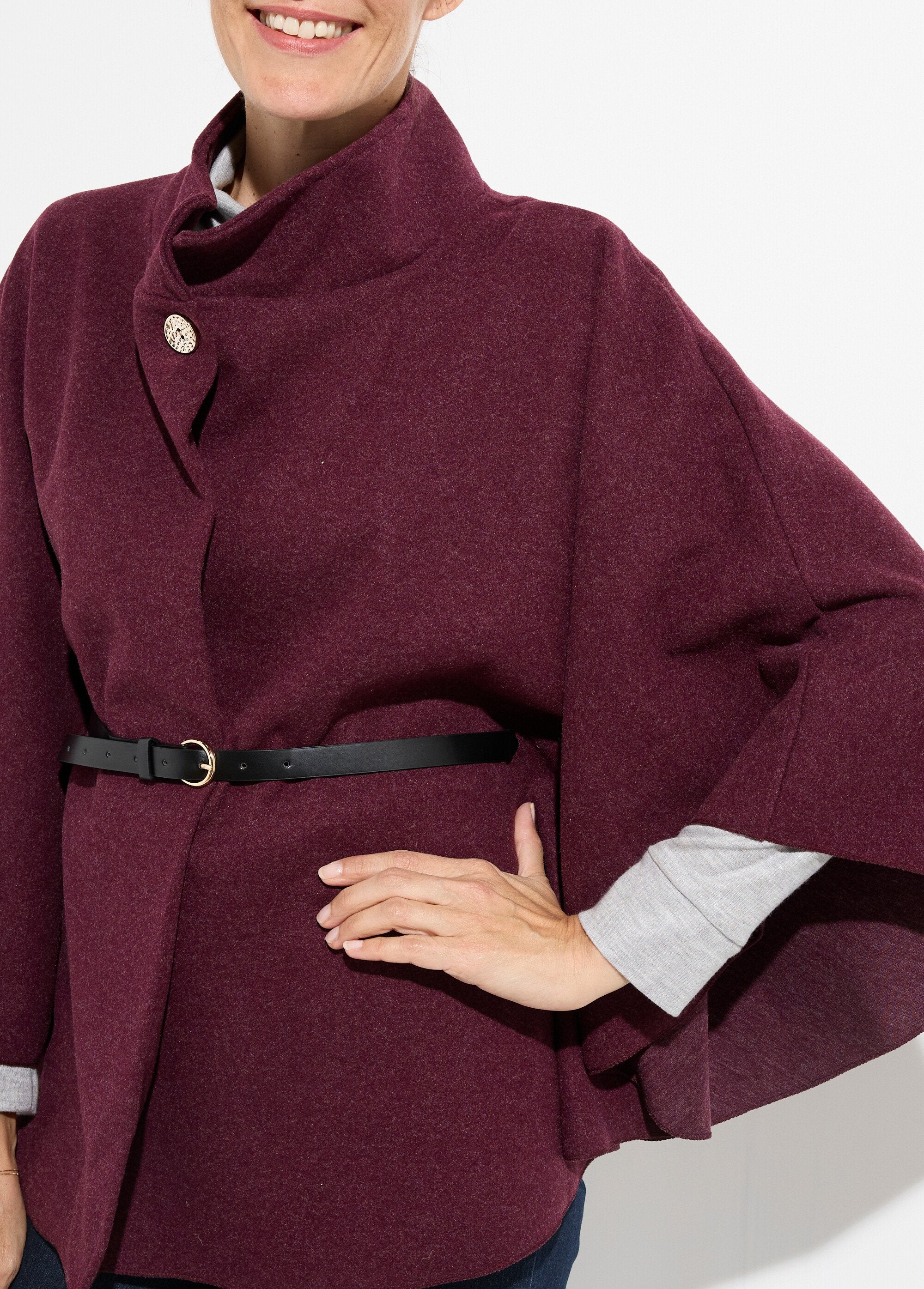 Belted_cape_coat_with_high_collar_Bordeaux_DE1_slim