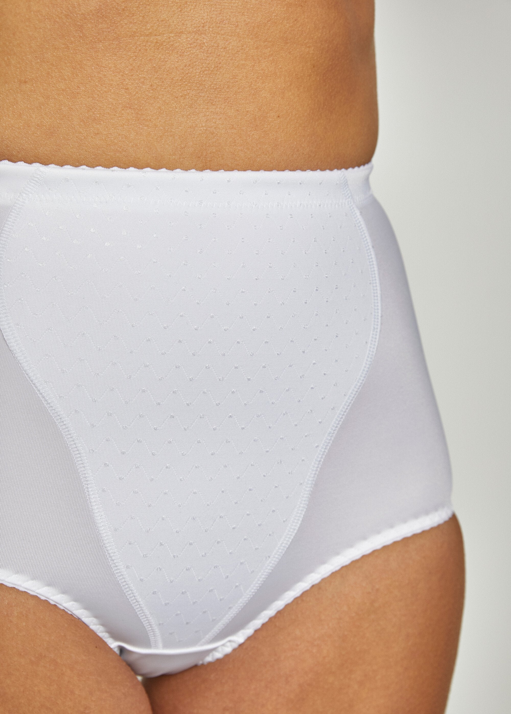 High-waisted_polka_dot_shapewear_panties_White_DE1_slim