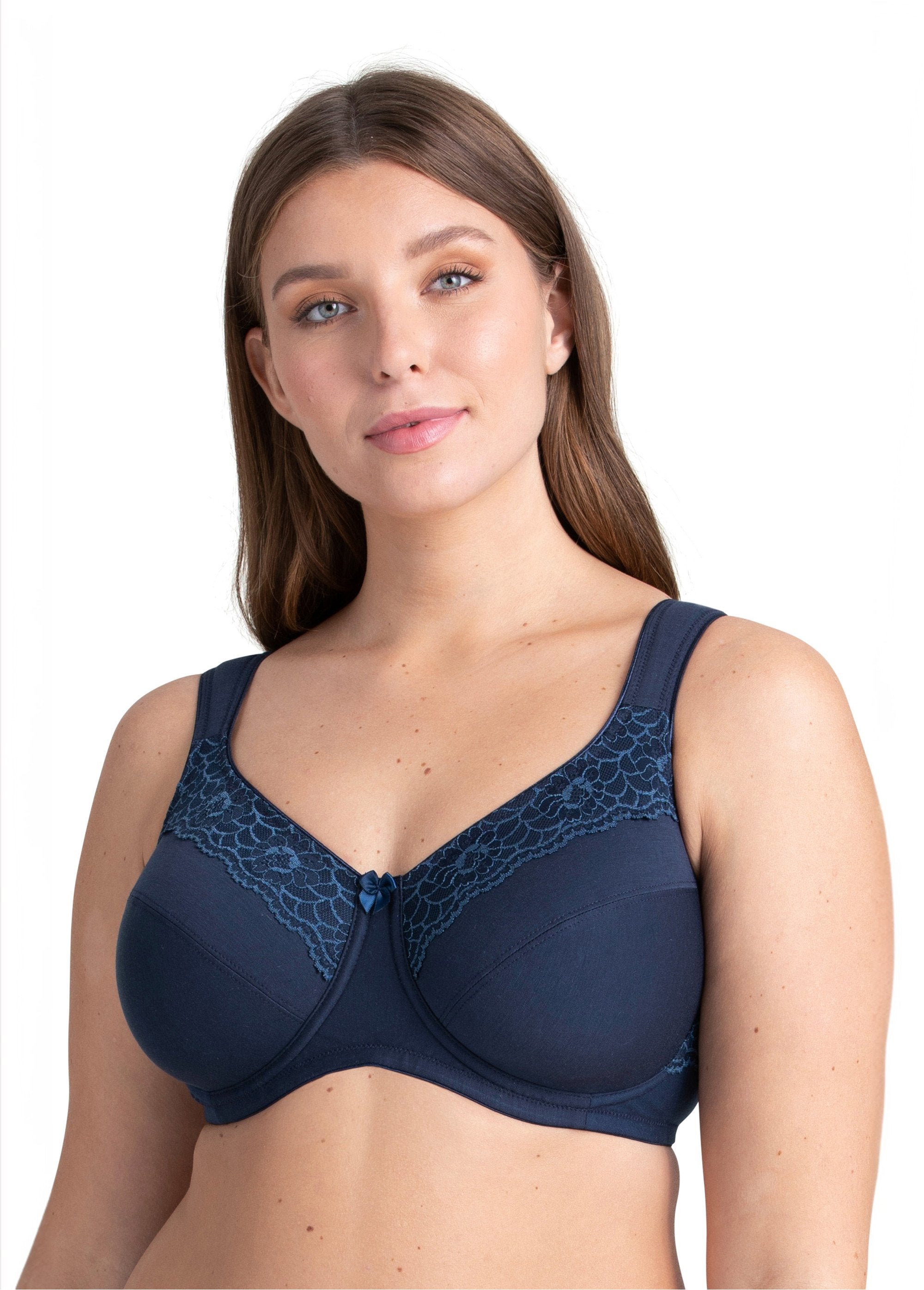 Underwired_bra_Blue_FA1_slim