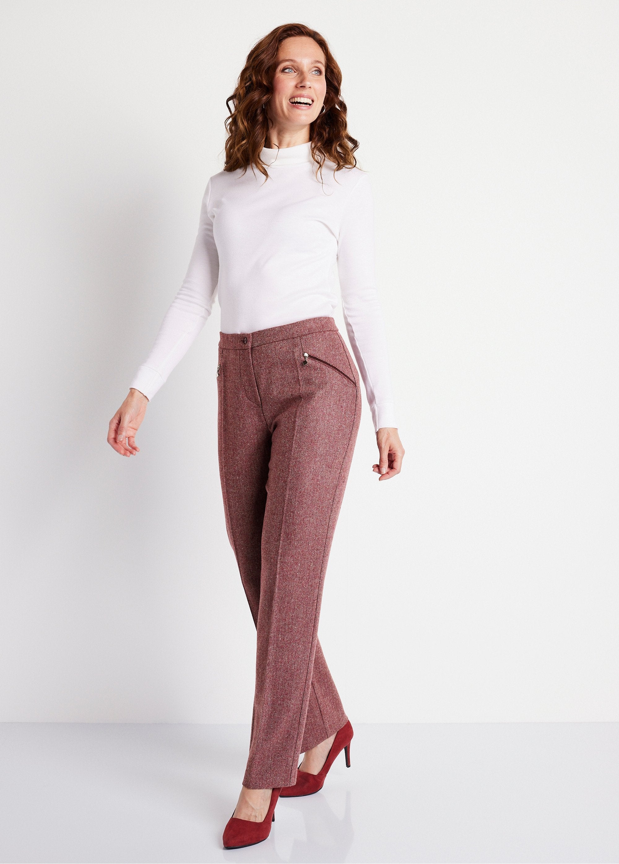 Straight-leg_trousers_with_wool,_70cm_inseam_Burgundy_herringbone_SF1_slim