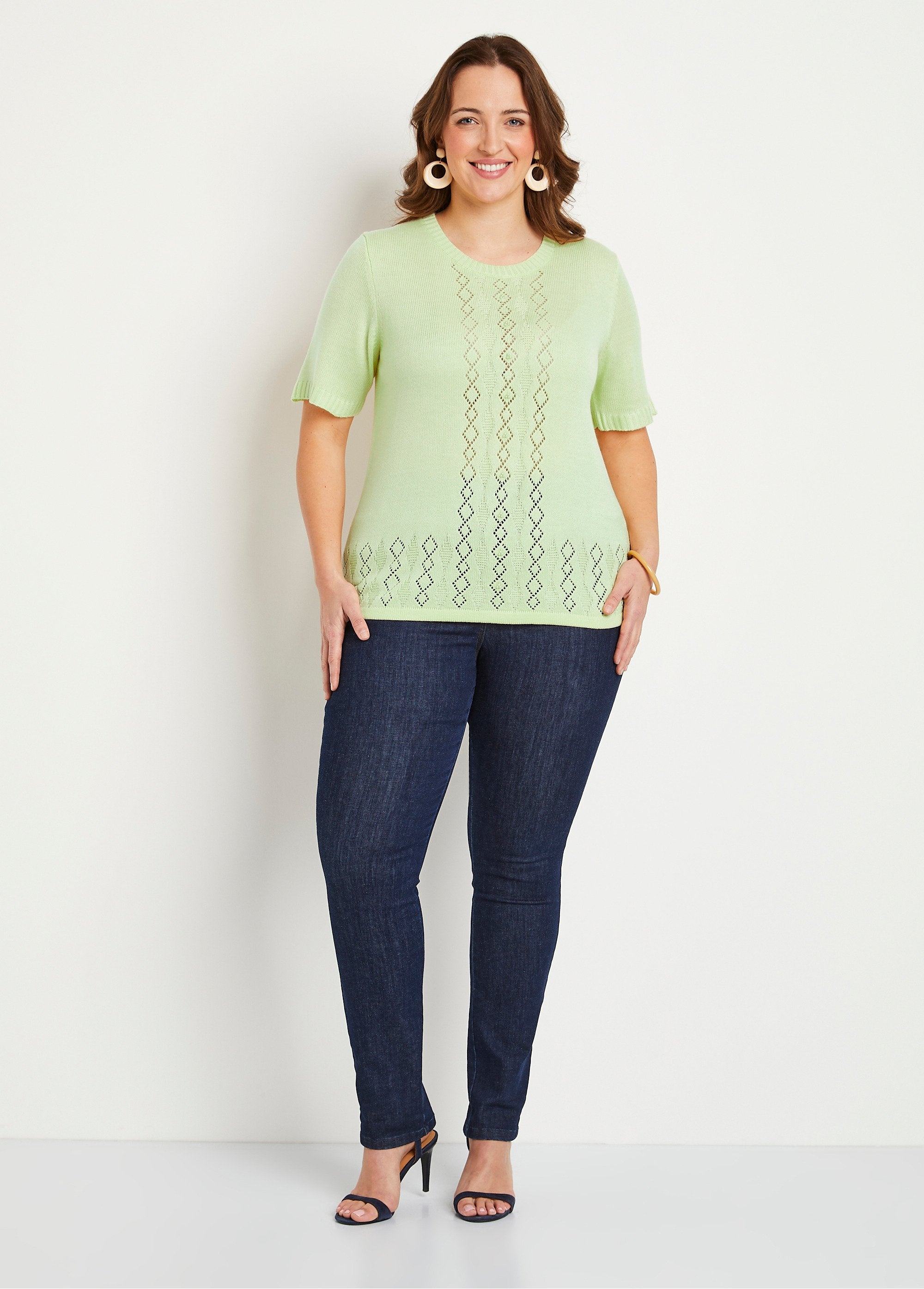 Short-sleeved_beaded_openwork_sweater_Green_SF1_curvy