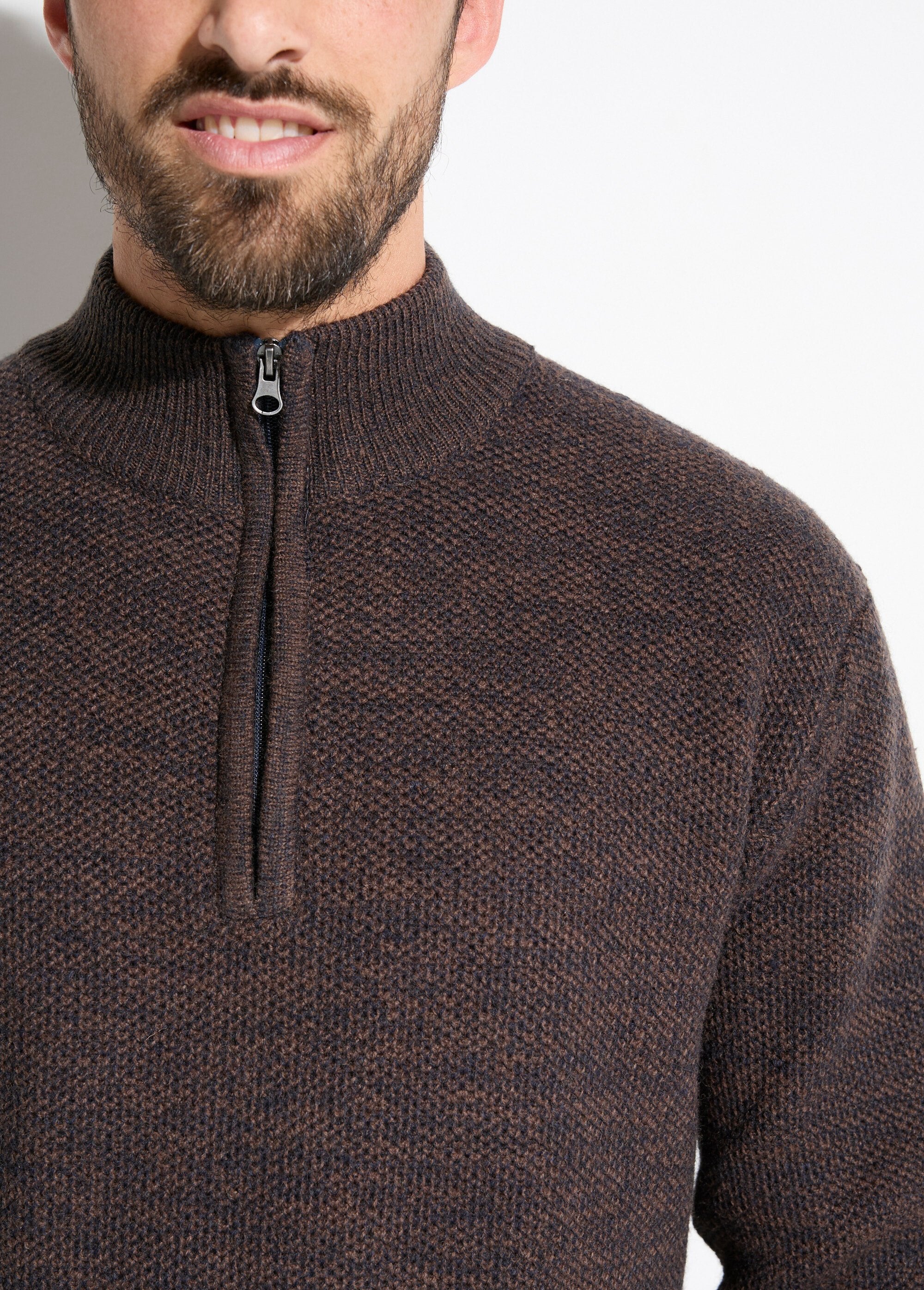 High-neck_zipped_sweater_in_heathered_wool_knit_Brown_DE1_slim