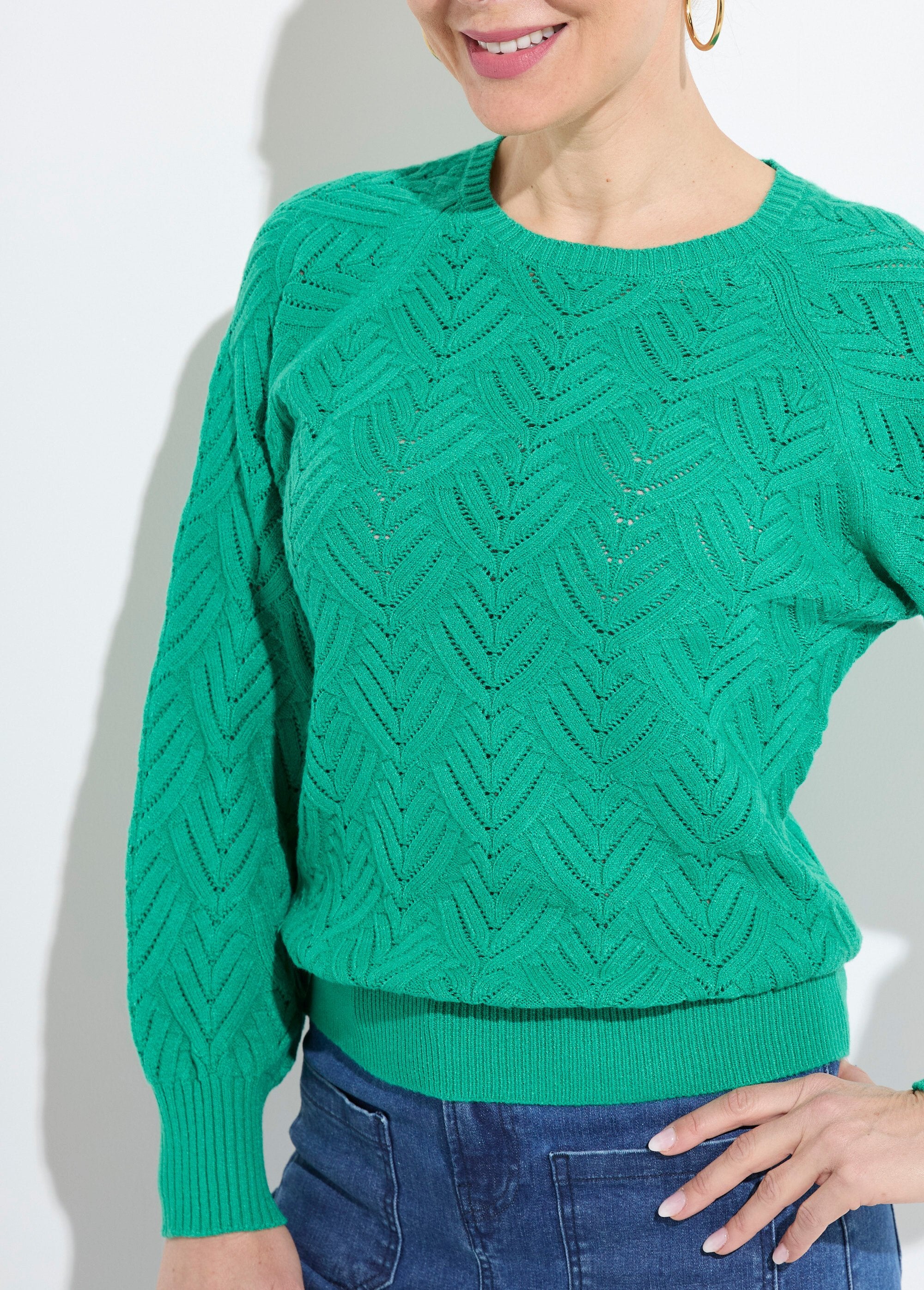 Soft_short_round_neck_sweater_with_openwork_pattern_Green_DE1_slim