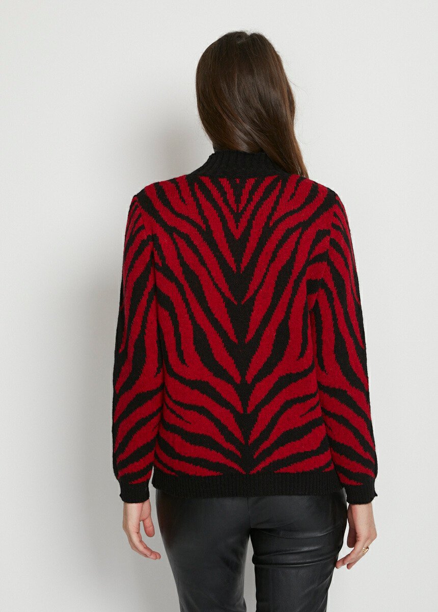 Zebra_jacquard_high_neck_sweater_Red_and_black_DO1_slim