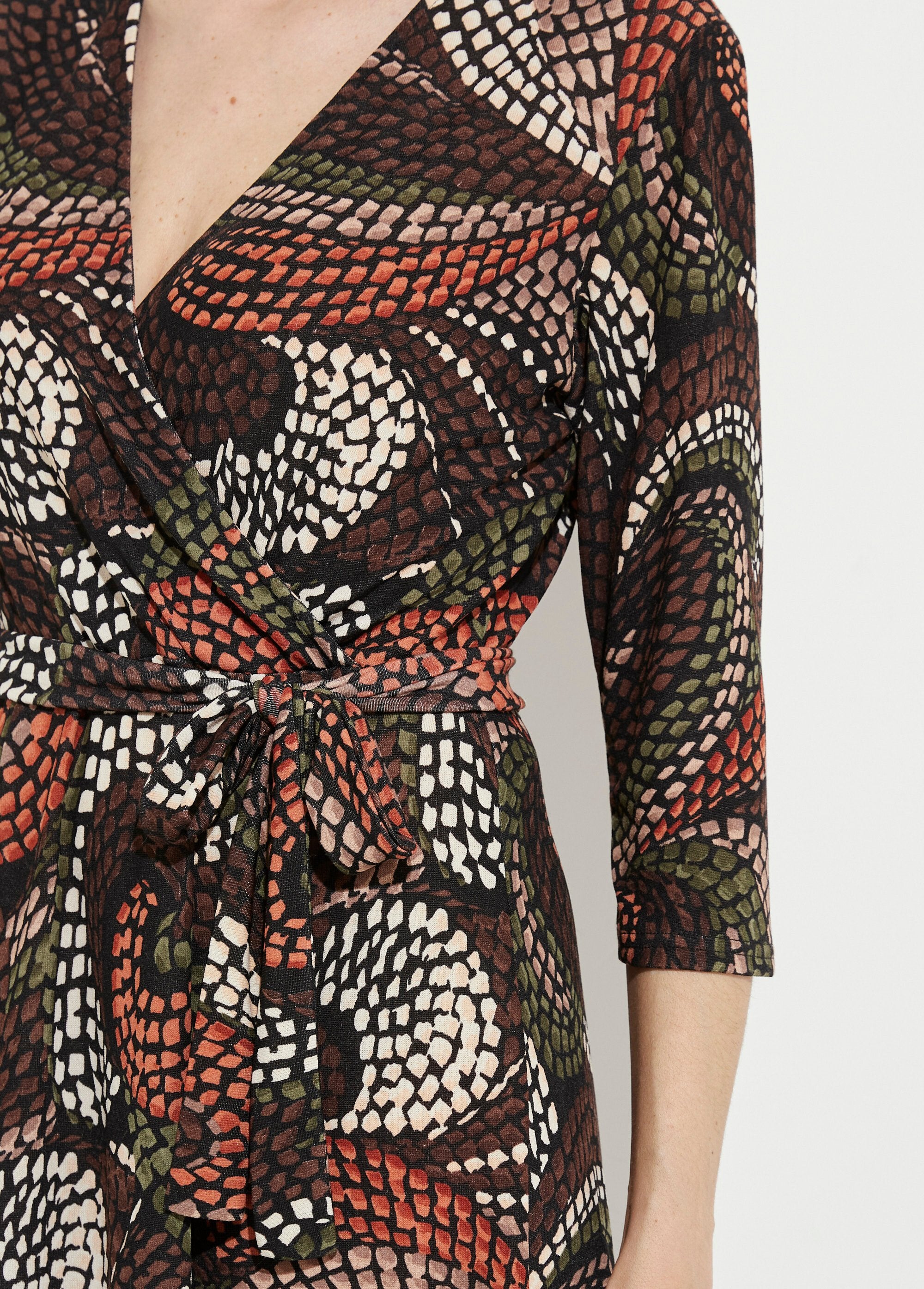 Short_graphic_flared_wrap_dress_Brown_and_beige_DE2_slim