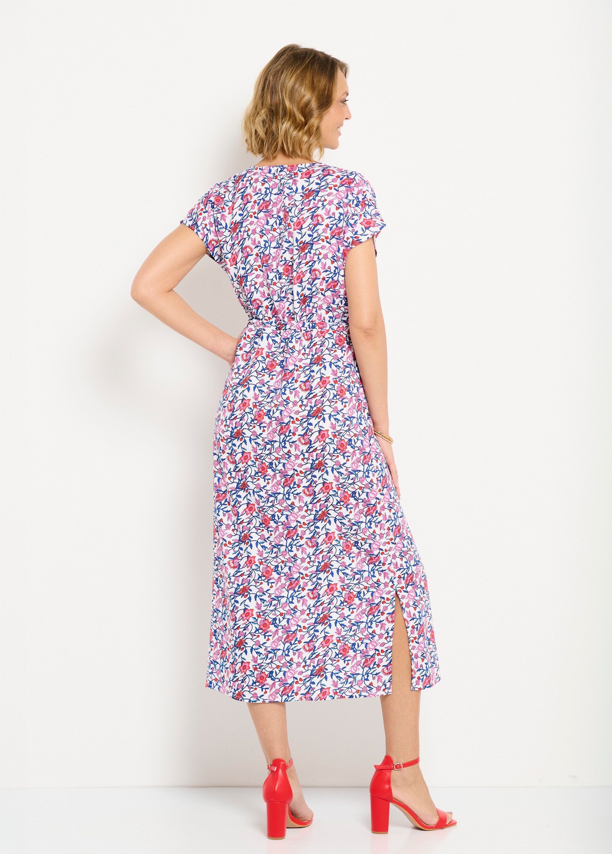 Long_floral_wrap_dress_with_short_sleeves_Blue_and_pink_DO1_slim