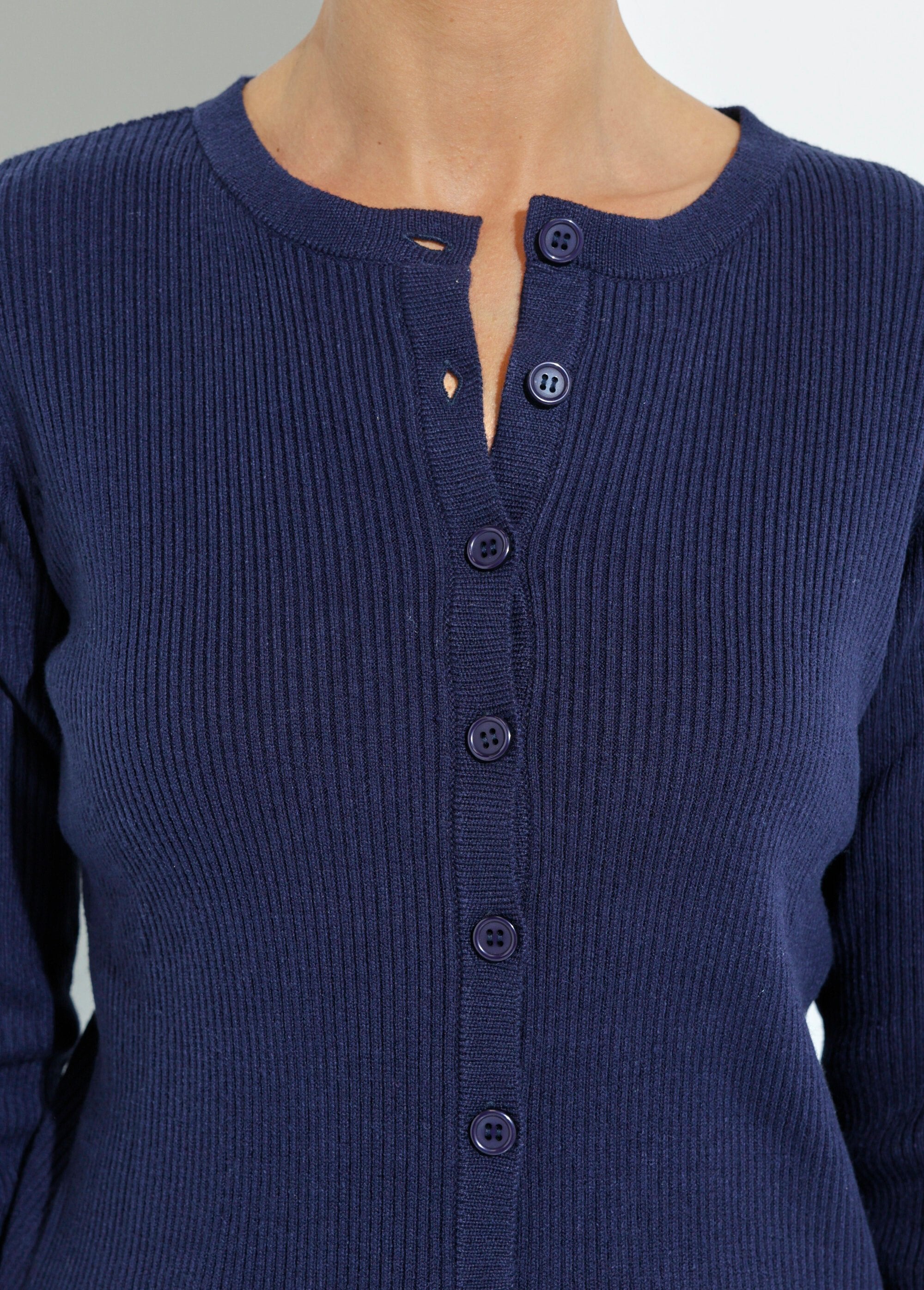 Plain_ribbed_knit_button-front_cardigan_Marine_DE1_slim