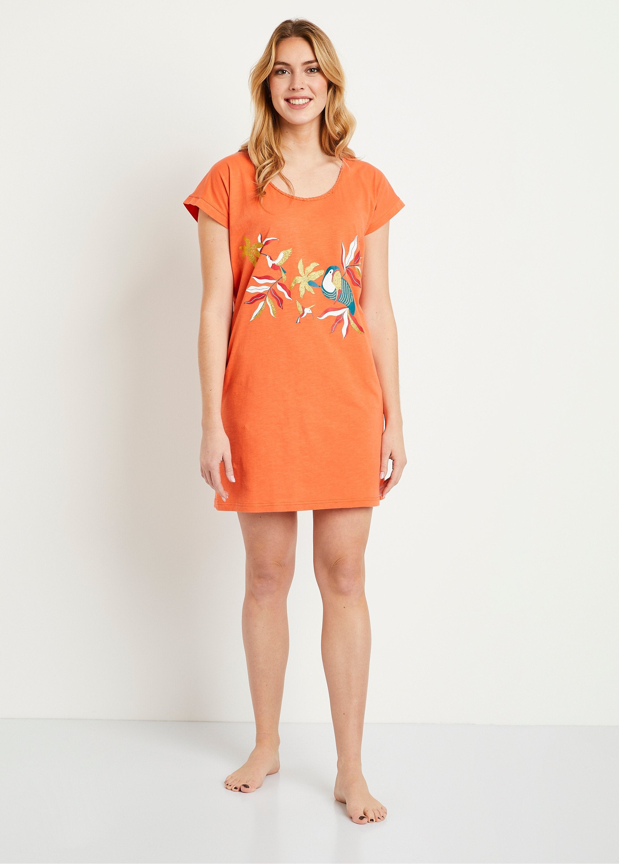 Short_nightgown_with_short_sleeves_Mandarin_FA1_slim