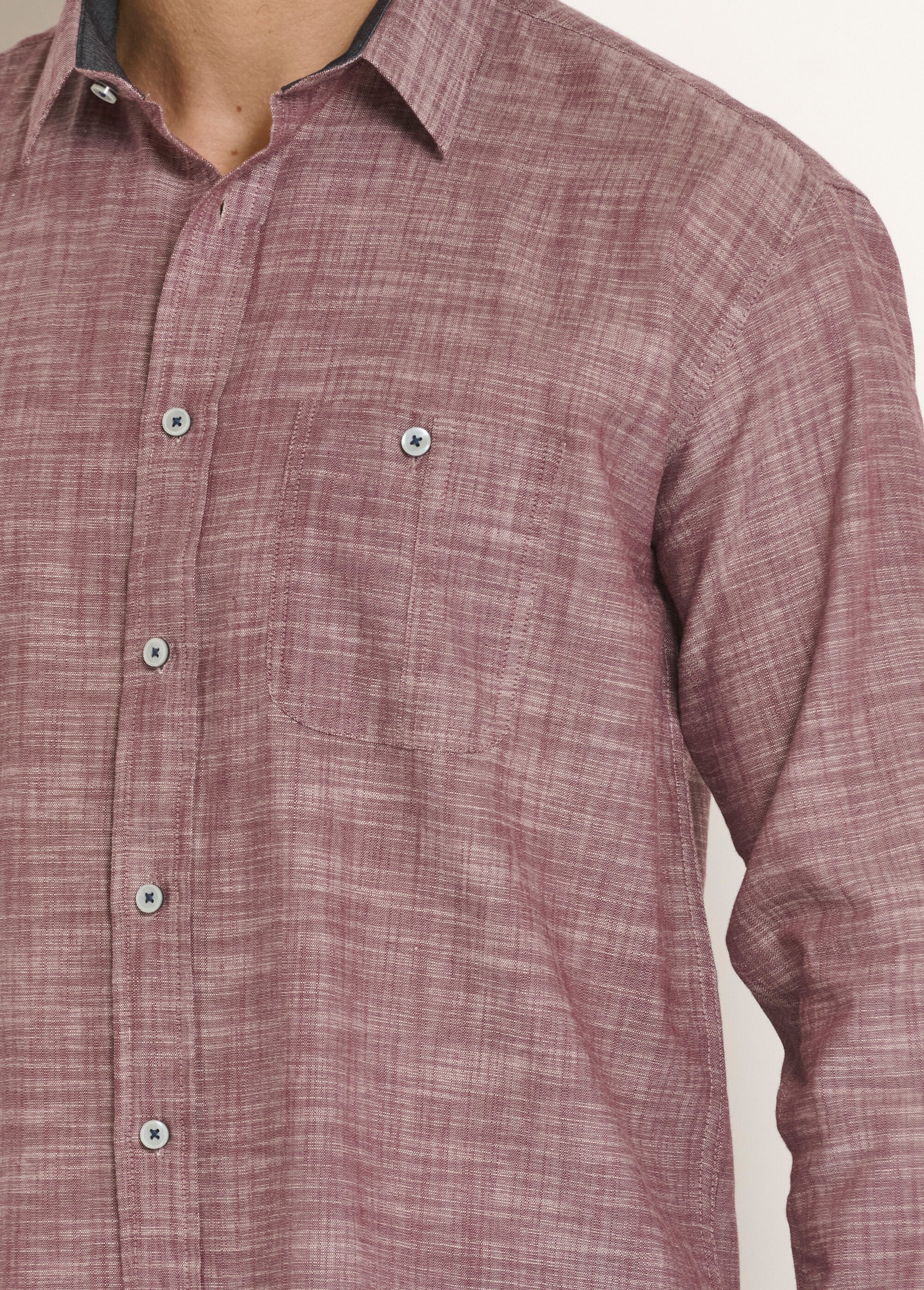 Fancy_shirt_with_contrasting_details_Bordeaux_DE2_slim