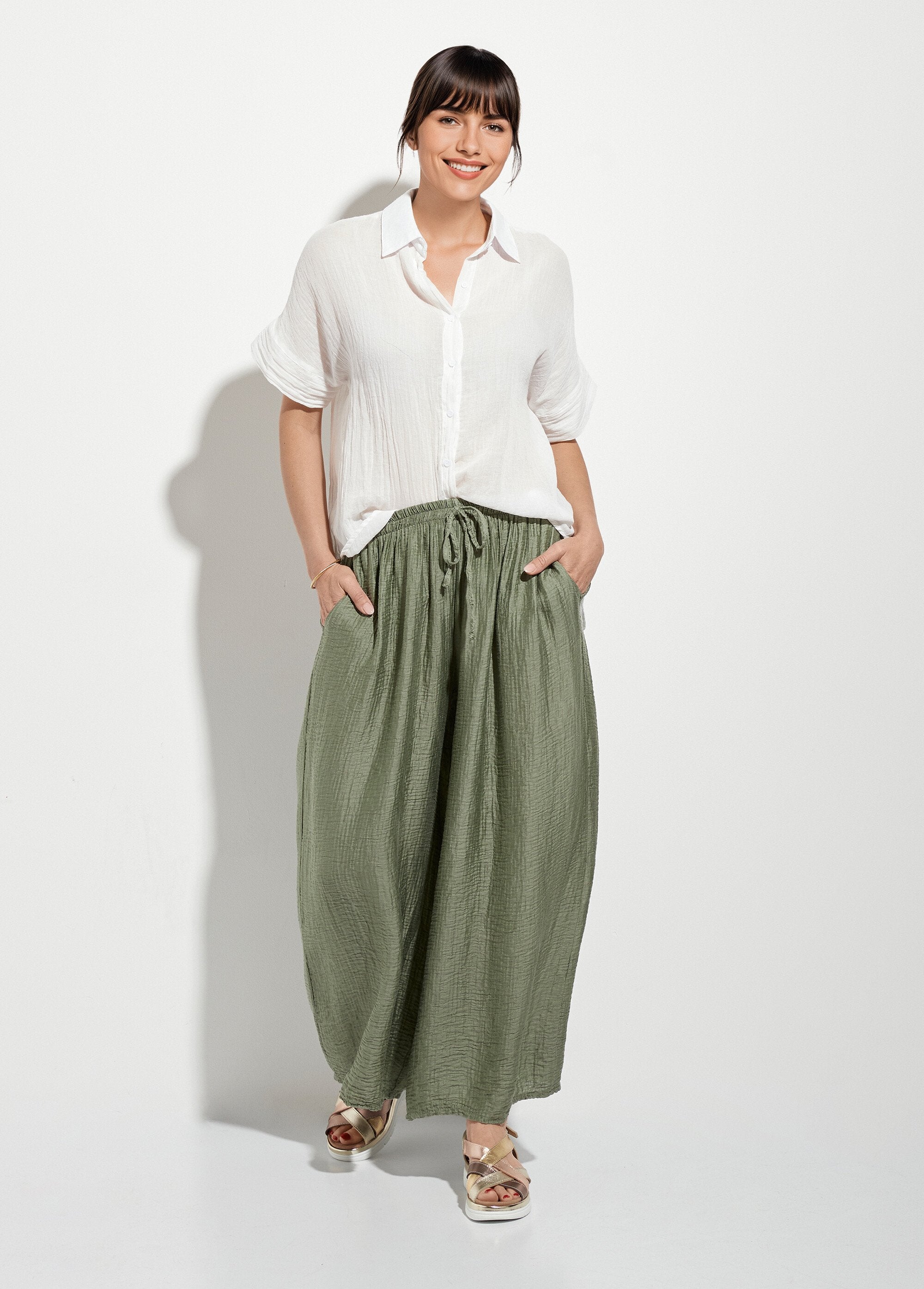 Short-sleeved_wrinkled_voile_blouse_White_SF1_slim