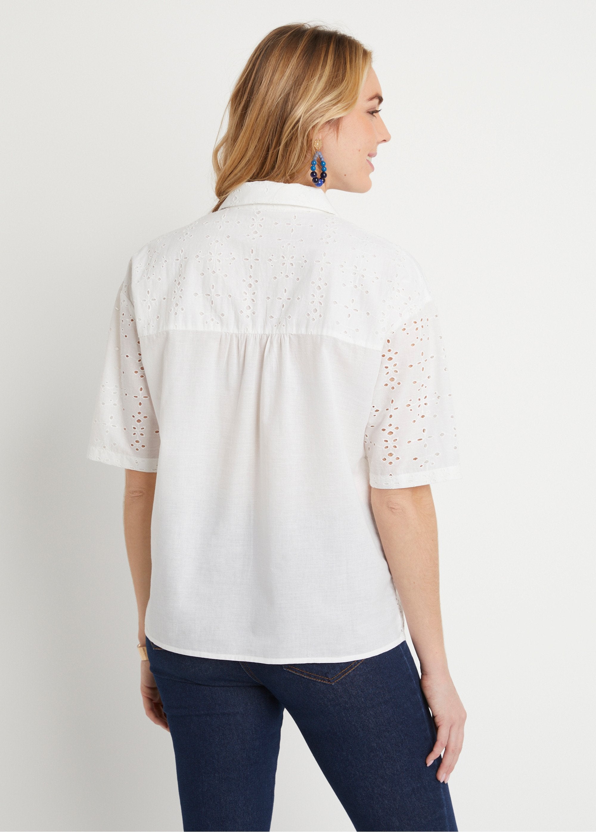 Embroidered_short-sleeved_blouse_White_DO1_slim