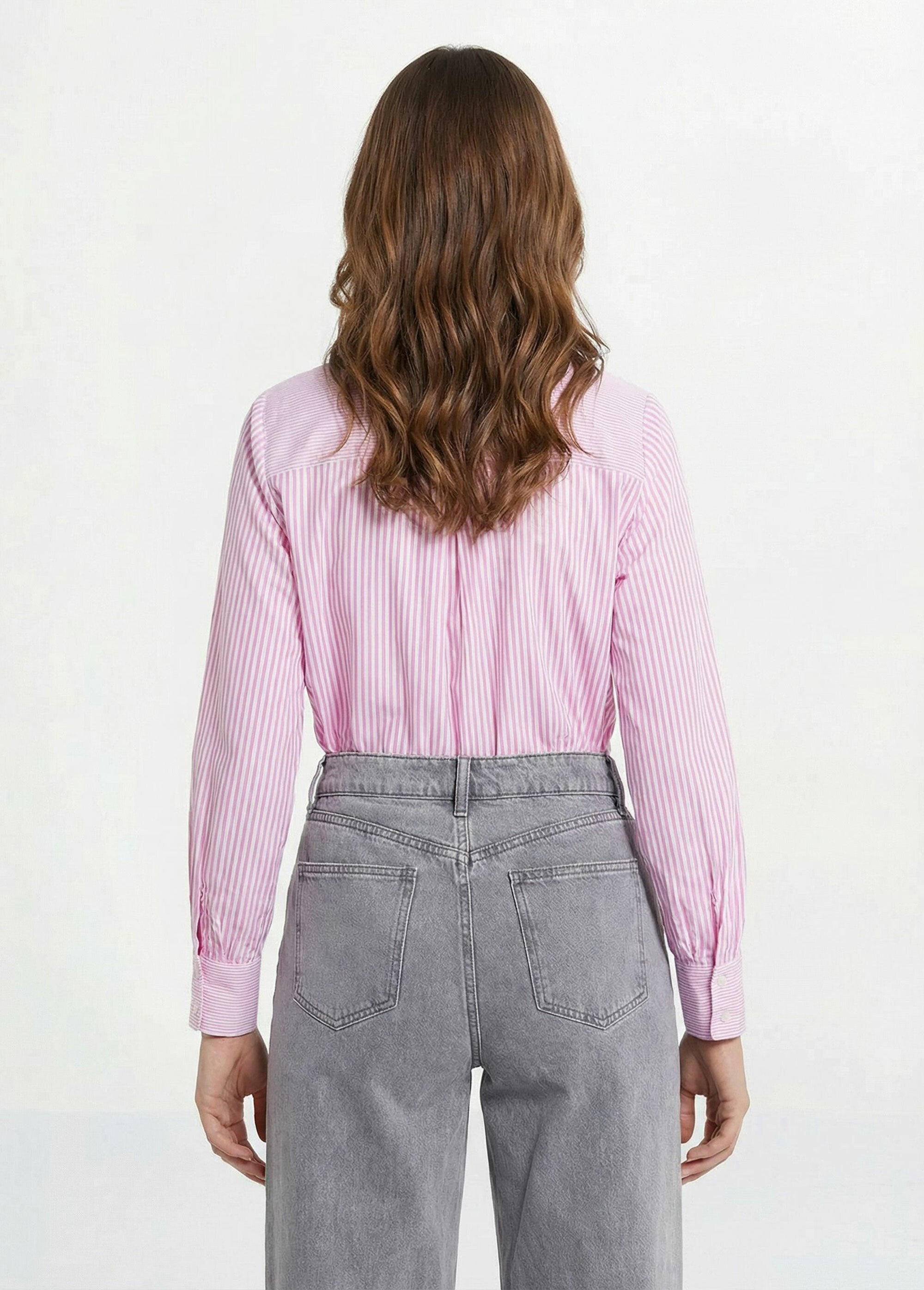 Striped_pleated_blouse_with_a_high_collar_Striped_rose_DO1_slim