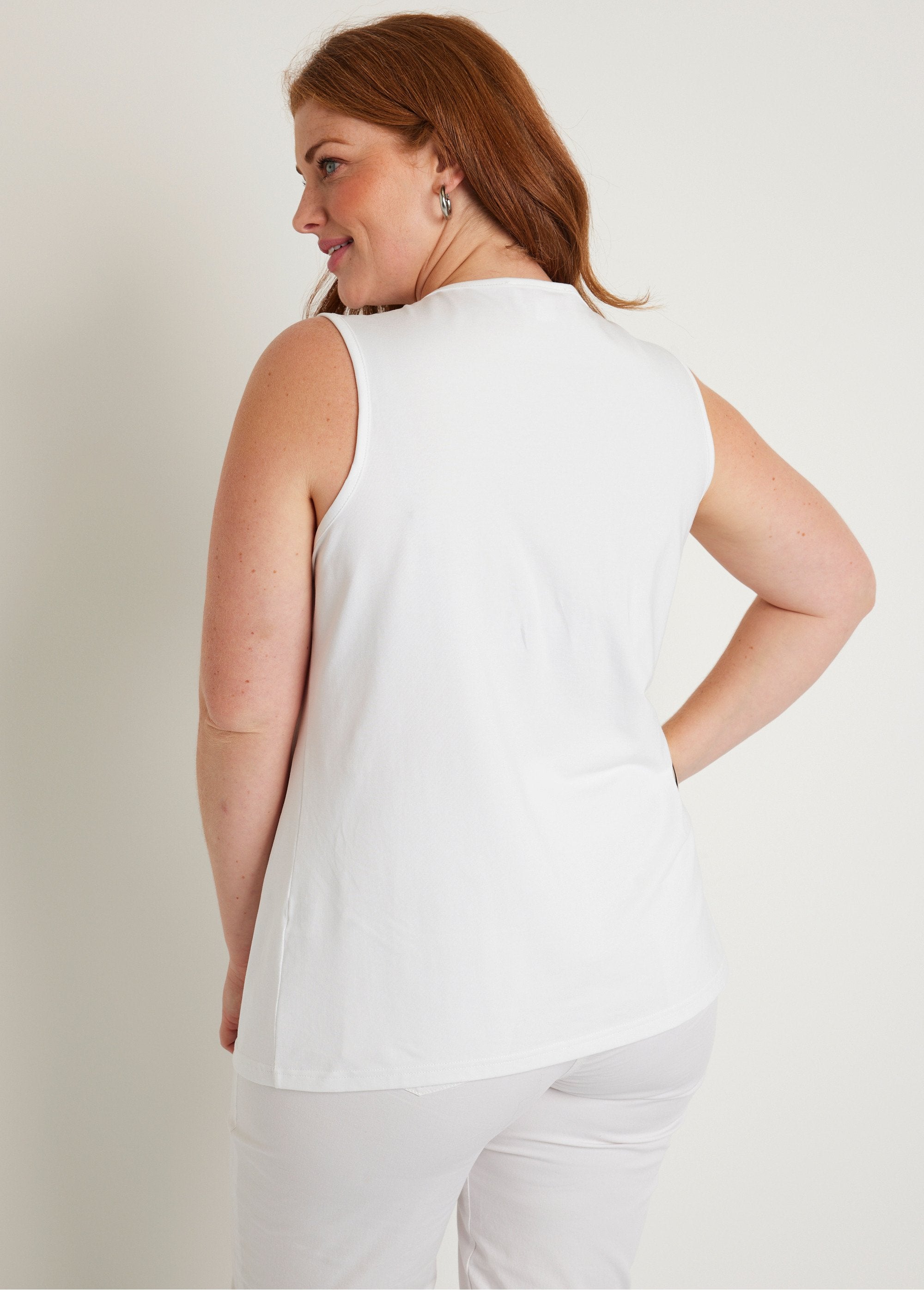 Embroidered_openwork_V-neck_tank_top_White_DO1_curvy