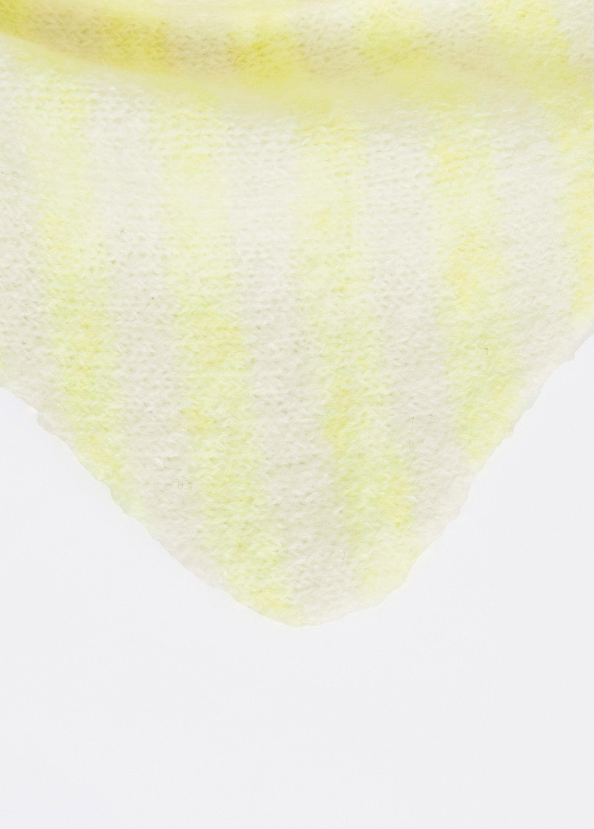 Striped_triangle_scarf,_with_wool_YELLOW_DE1_slim