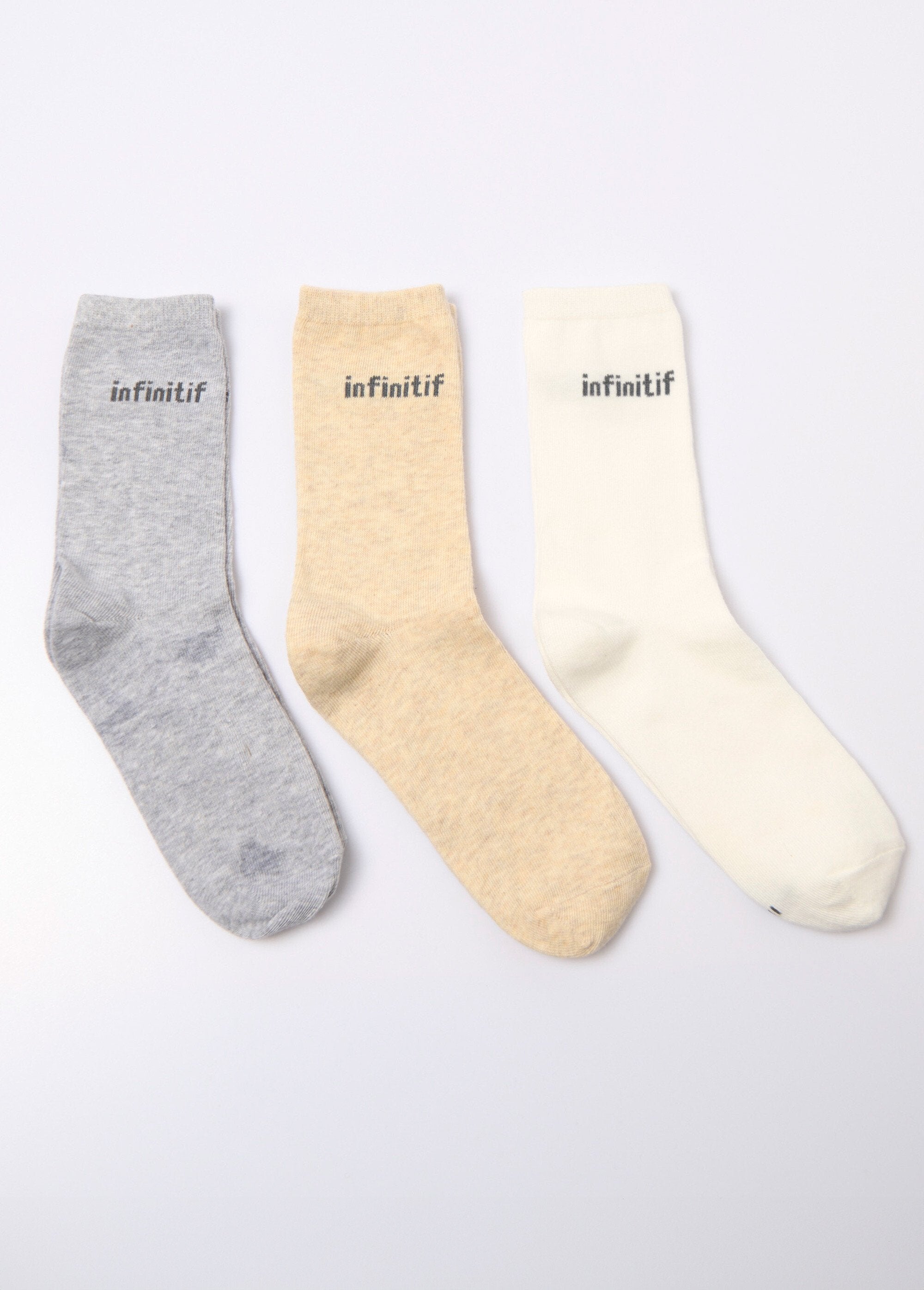 Pack_of_3_logo_socks_Assorted_DE1_slim