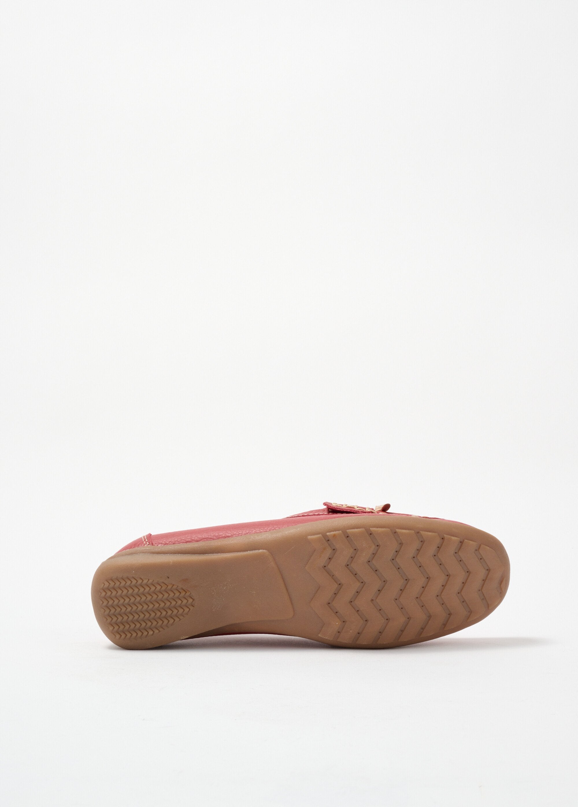 Comfortable_flat_leather_loafers_Red_UN1_slim