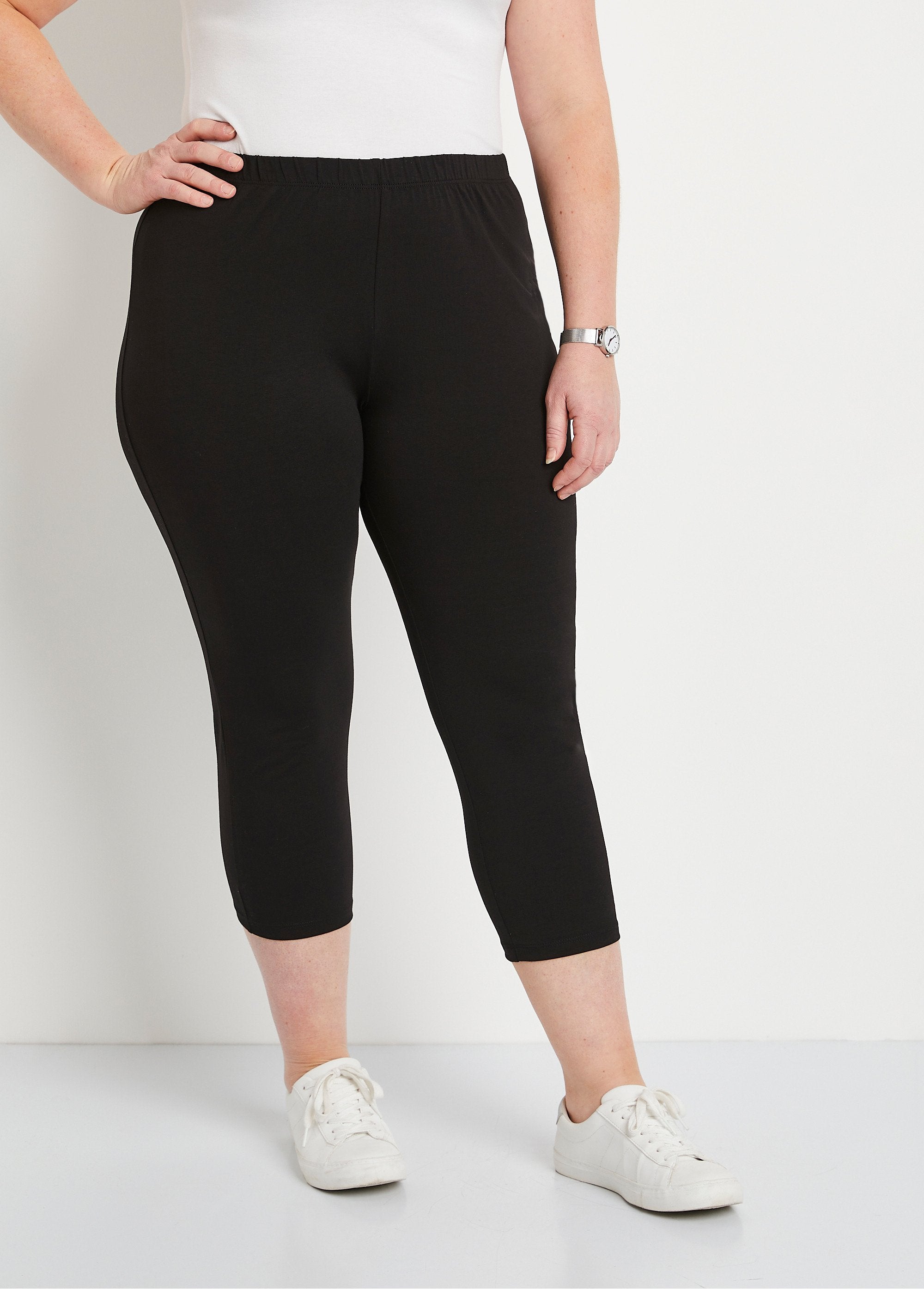 Short_cotton_leggings_with_elasticated_waist_Black_FA1_curvy