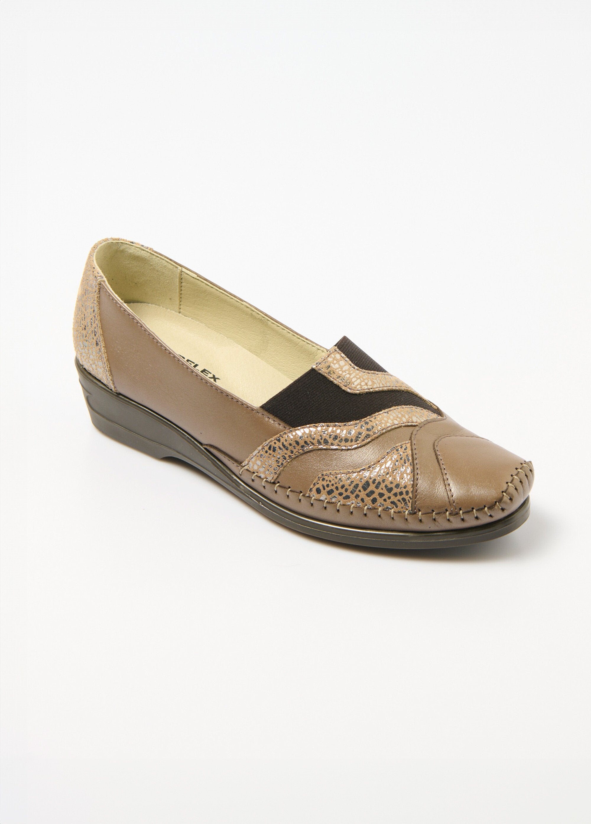 Elasticated_leather_loafers,_comfort_width_Bronze_FA1_slim