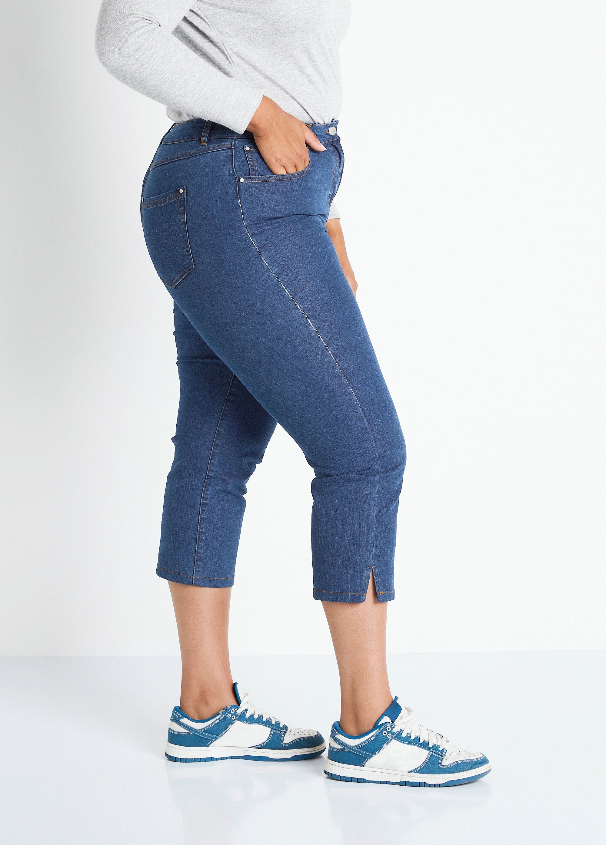 Cropped_stretch_denim_pants_Blue_DR1_curvy