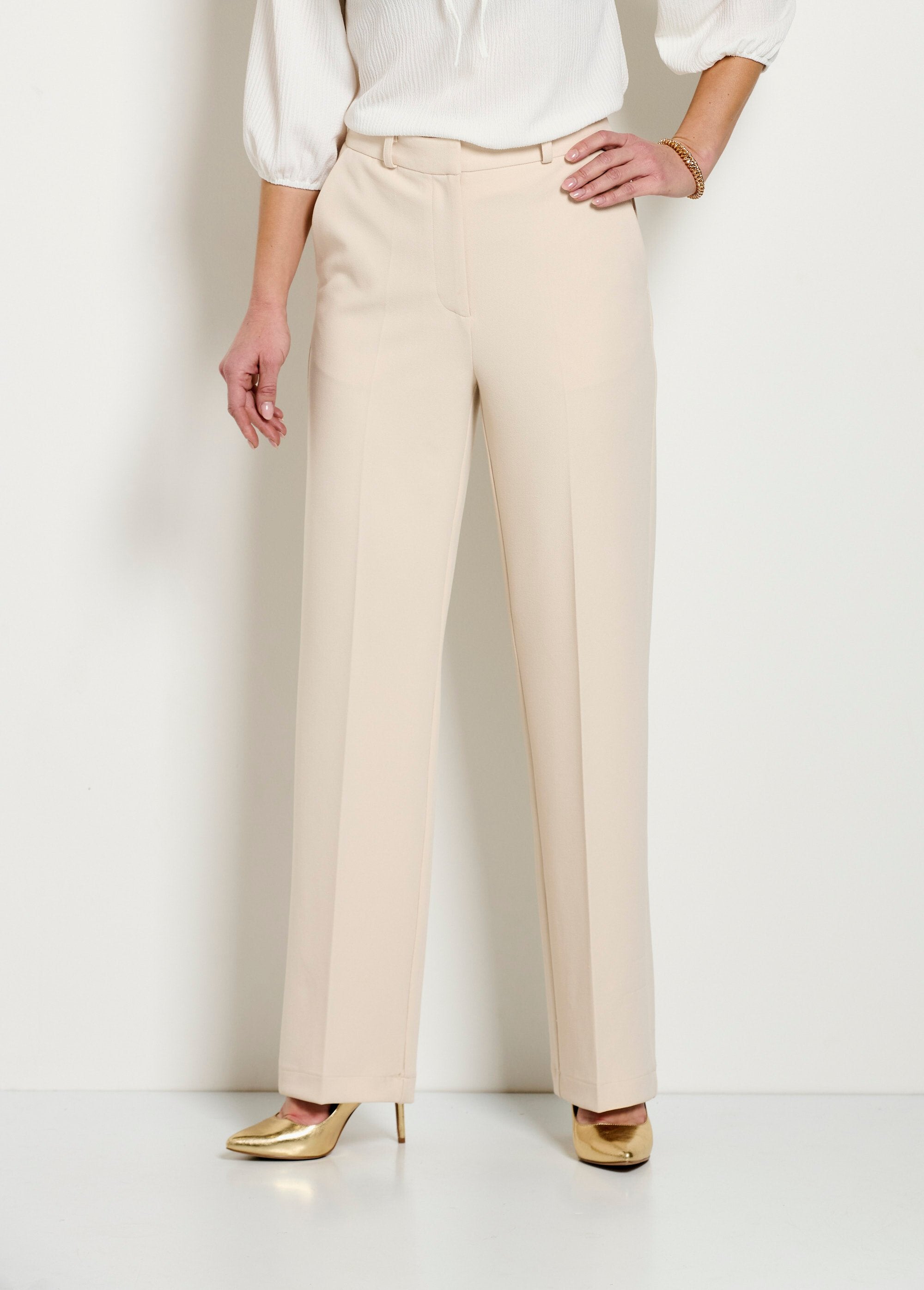 Wide_flowing_pants_Beige_FA1_slim