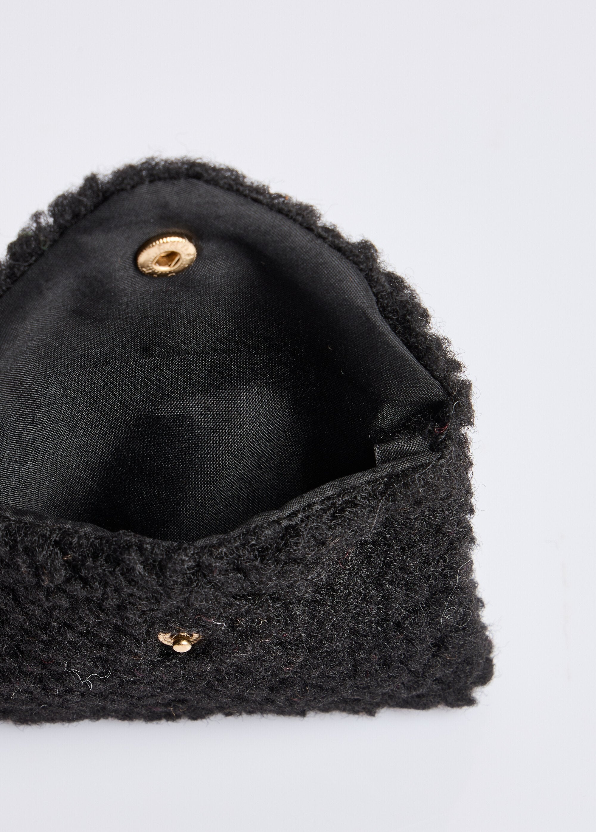 Pochette_porte_monnaie,_fourrure_sherpa_Noir_DE1_slim