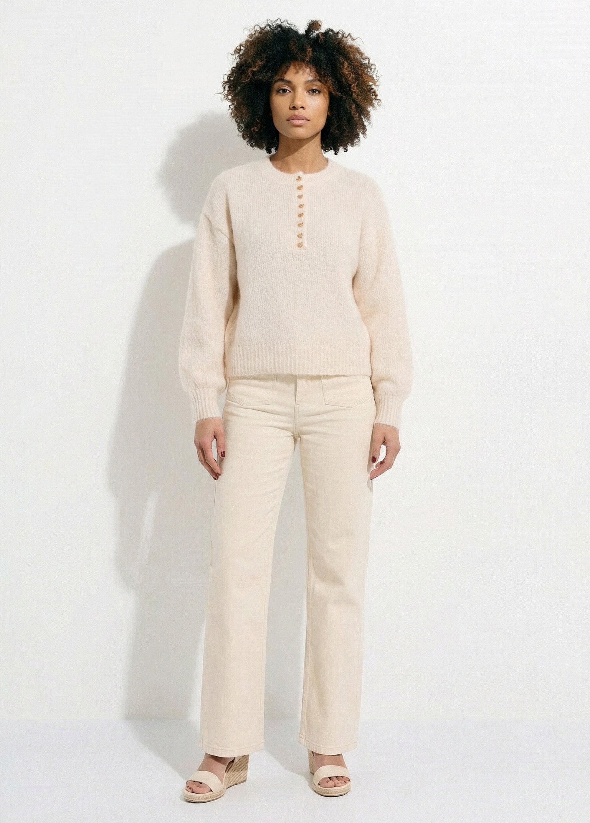 Sweater_with_wool_and_small_metal_buttons_Beige_SF1_slim