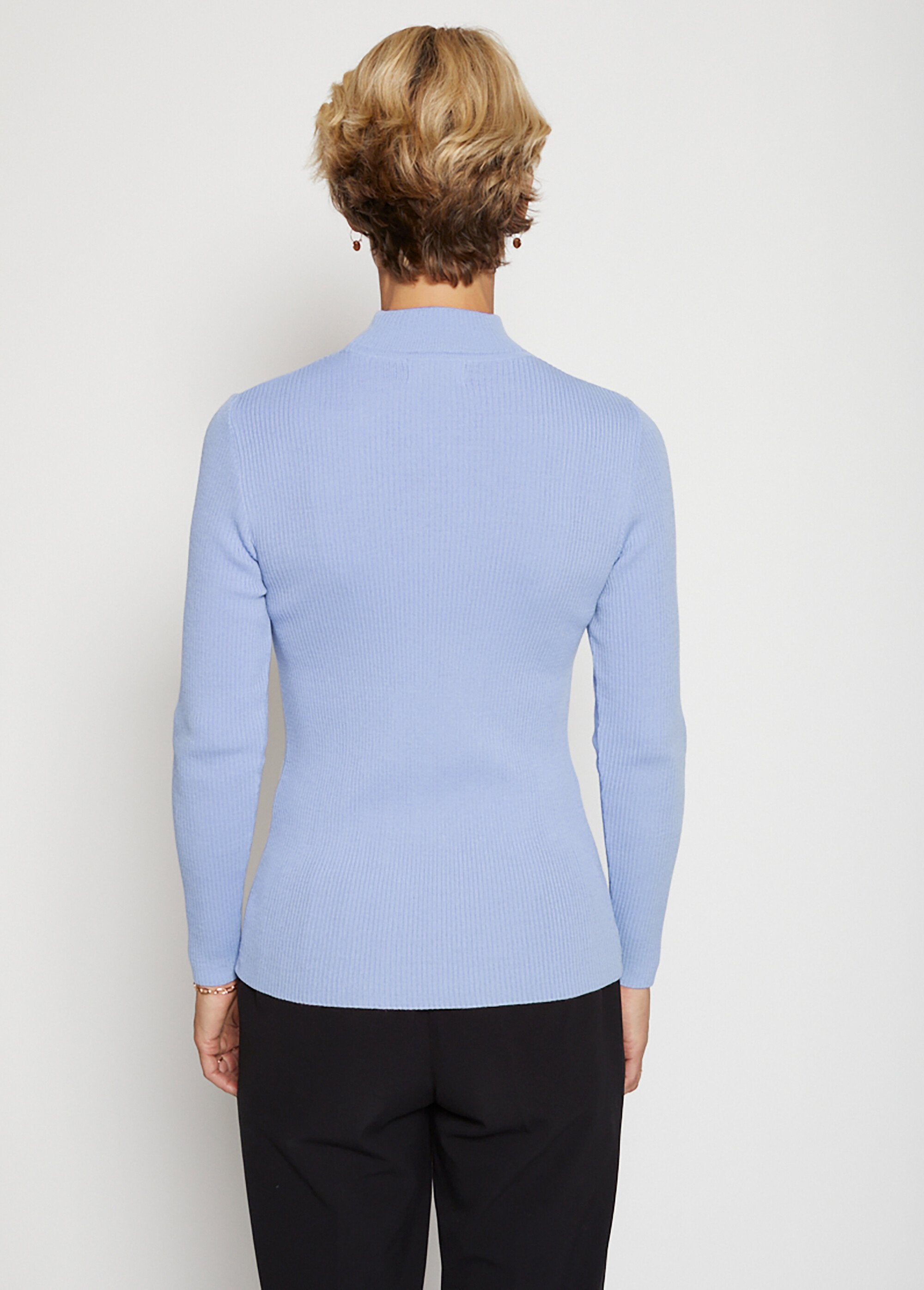 High_neck_sweater_with_merino_wool_Blue_DO1_slim