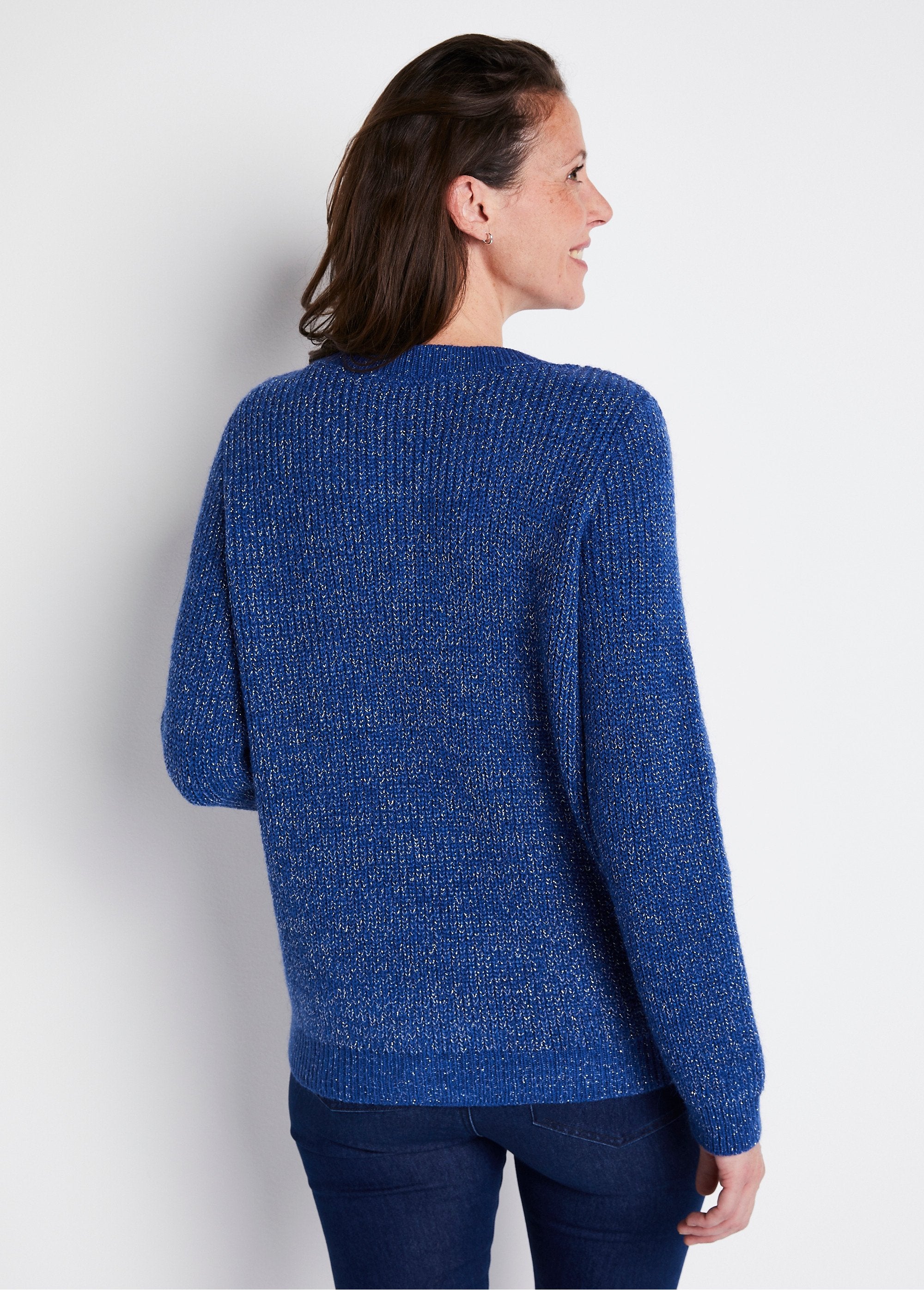 Round_neck_beaded_knit_sweater_with_wool_Blue_DO1_slim