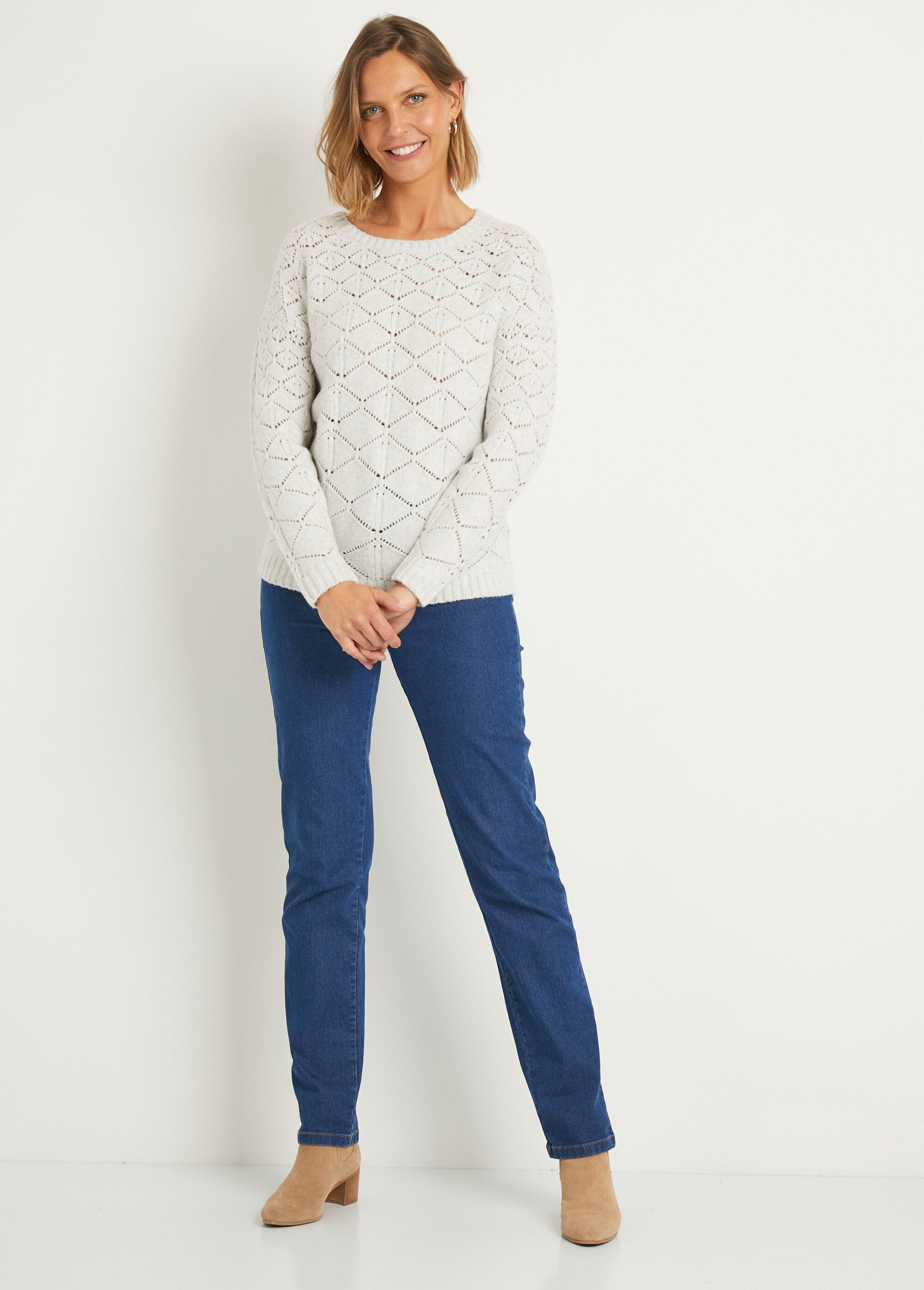 Openwork_short_sweater,_round_neck,_long_sleeves_Gray_SF1_slim