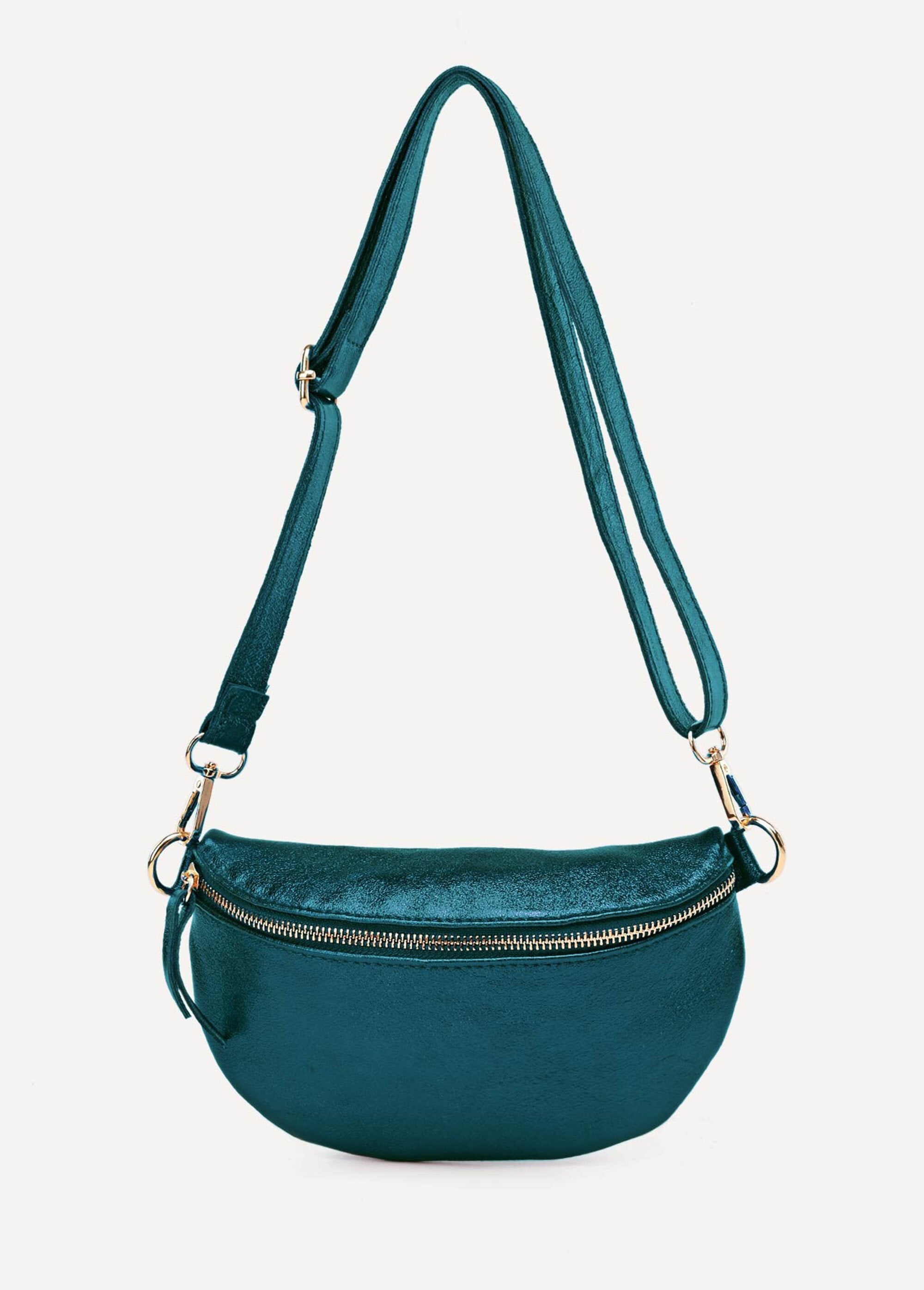 Women's_metallic_leather_fanny_pack_Blue_Duck_DE2_slim