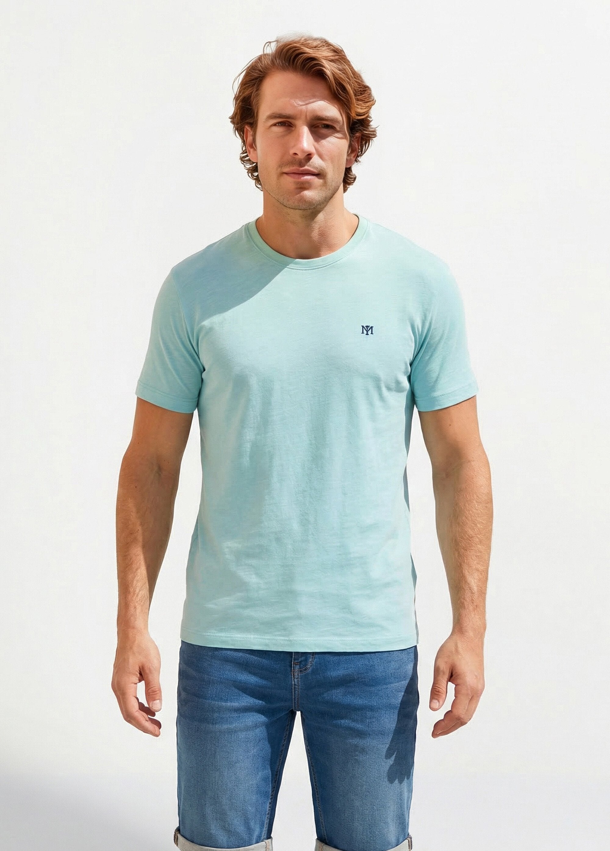 Embroidered_round-neck_short-sleeved_T-shirt_Sky_blue_FA1_slim
