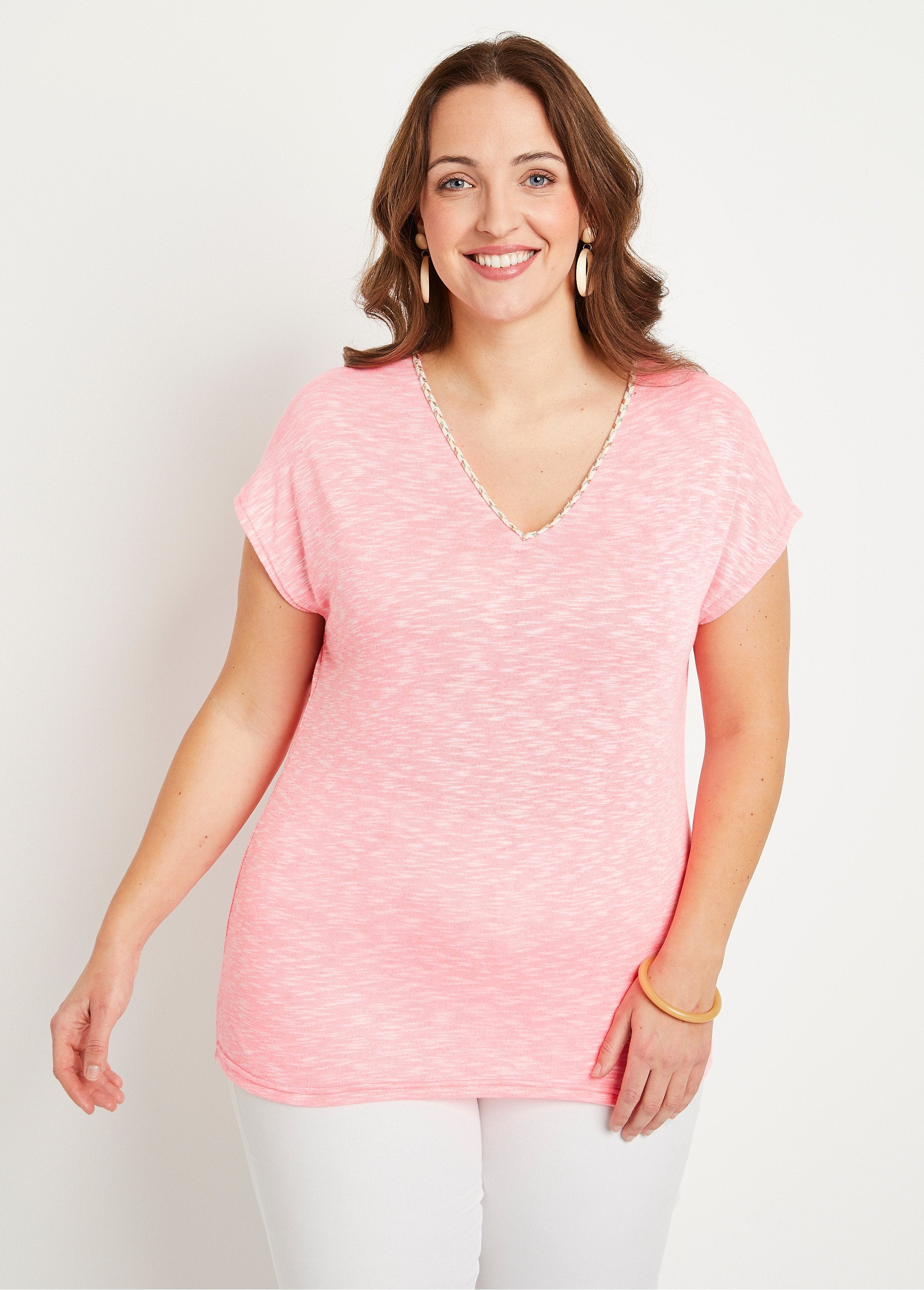 Neon_short_t-shirt_Pink_FA1_curvy