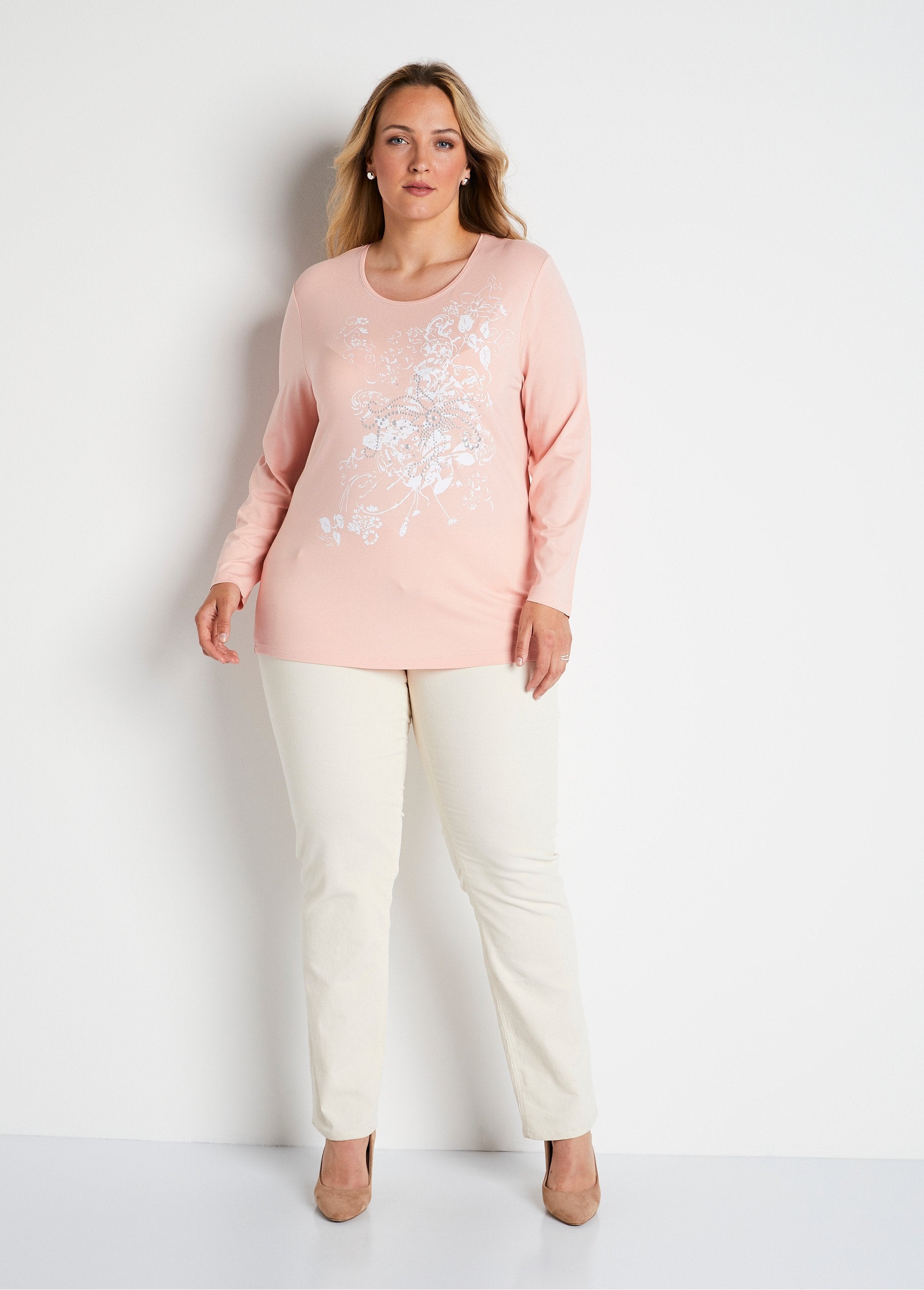 Long-sleeved_fluid_knit_T-shirt_Pink_SF1_curvy