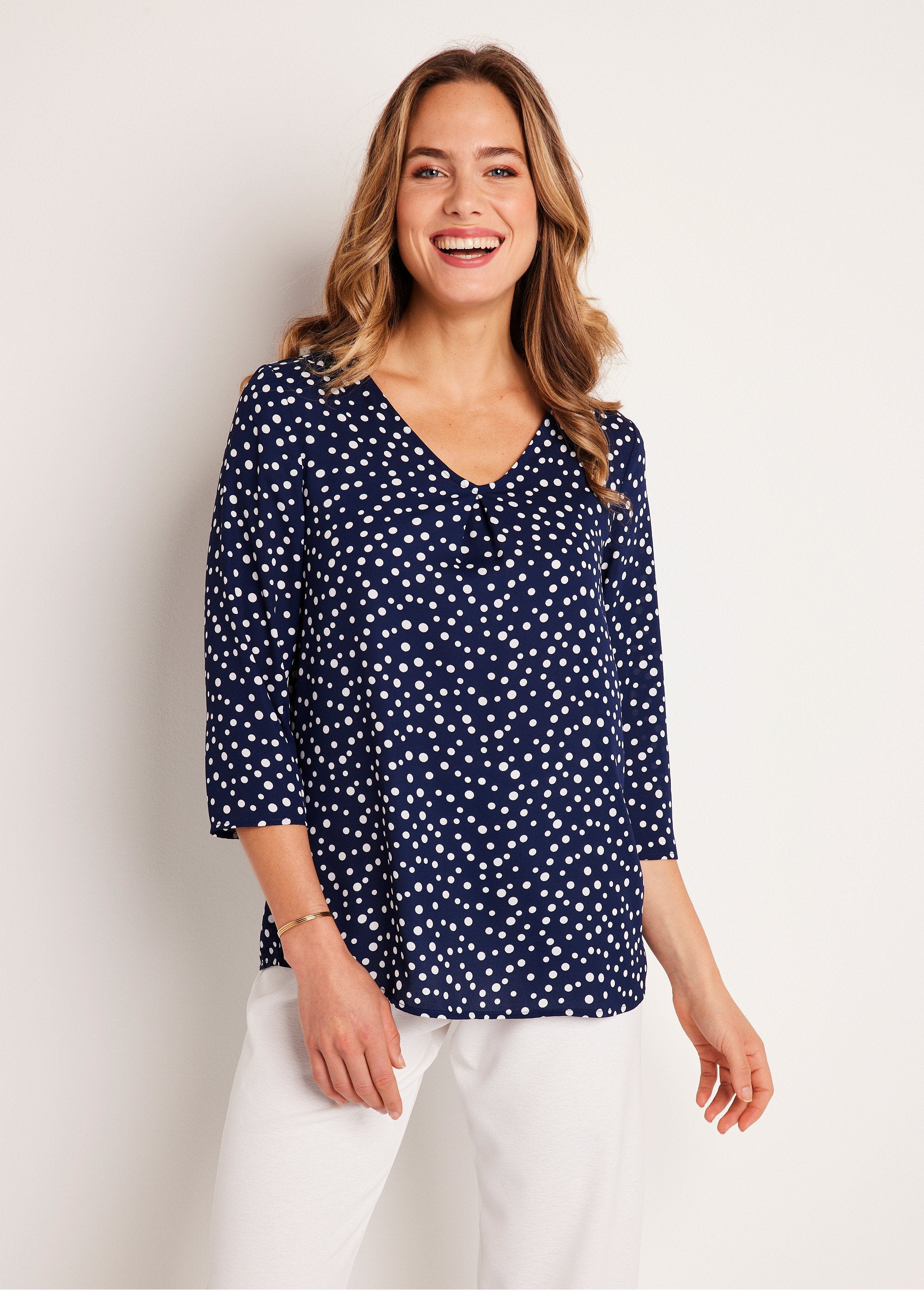 Mid-length_loose_pleated_back_tunic_Navy_and_white_FA1_slim