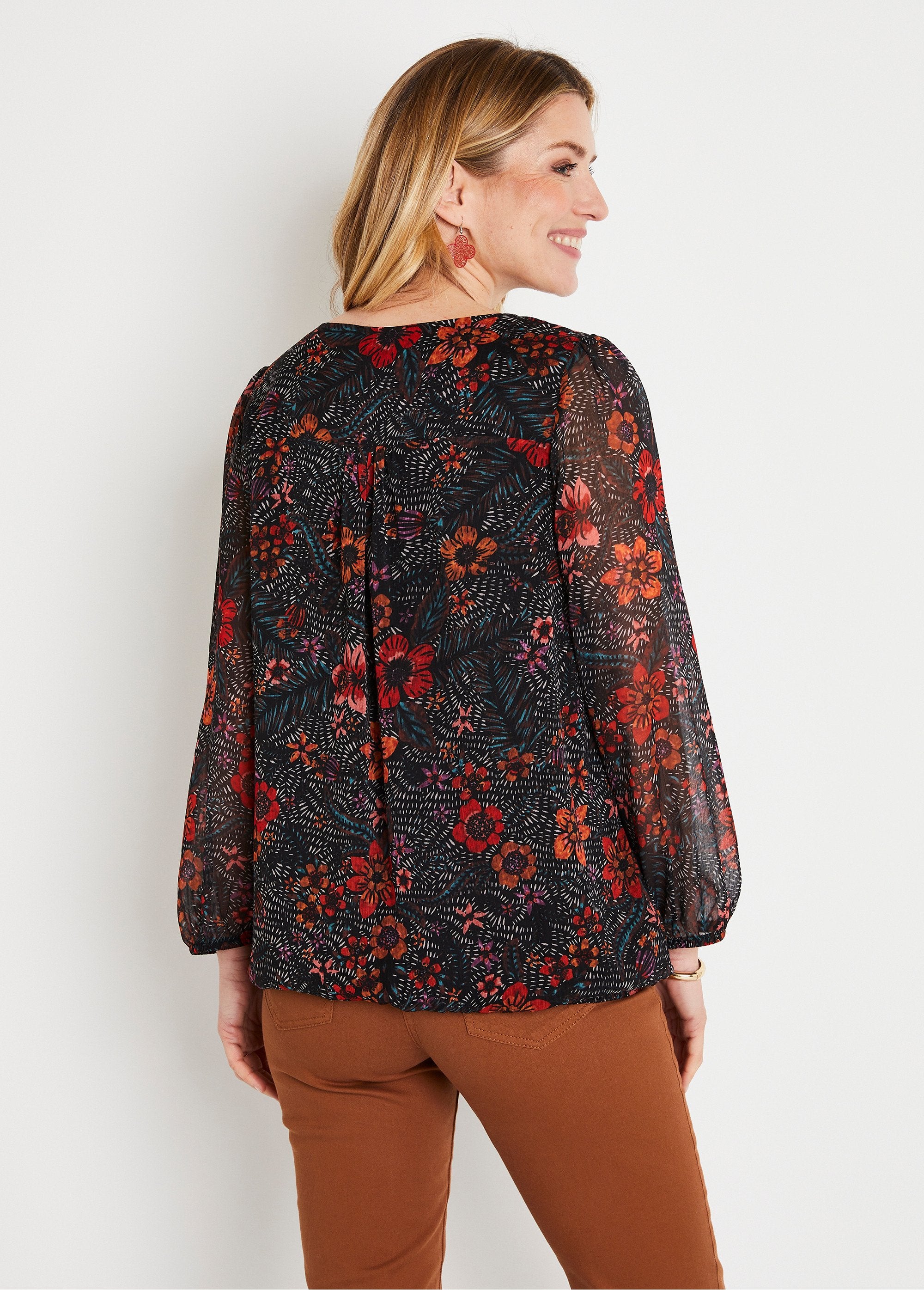 Long_blousante_tunic_in_floral_voile_Black_and_red_DO1_slim